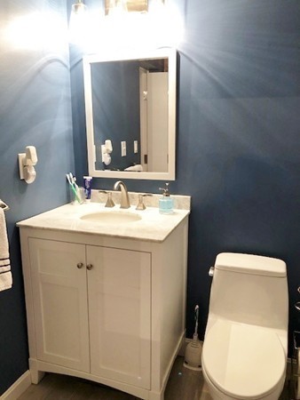 103 Gainsborough Street # 405