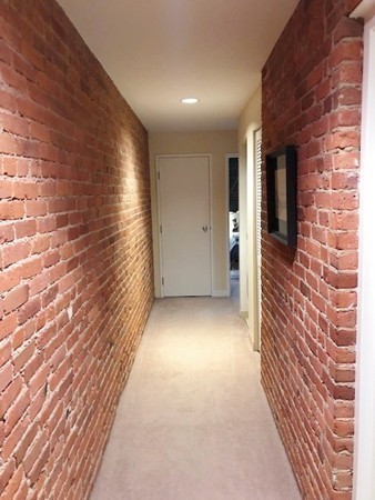 103 Gainsborough Street # 405