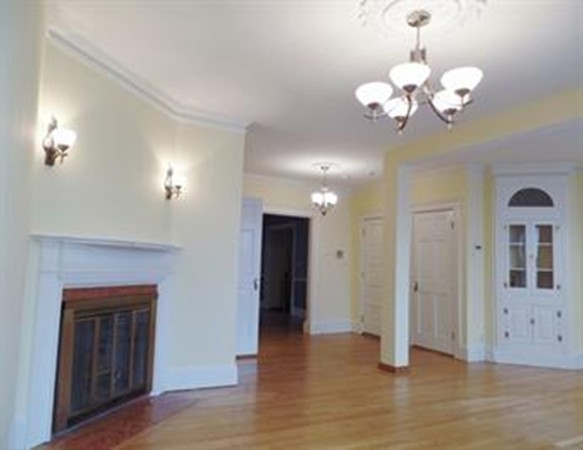 26 Medfield Street # 1