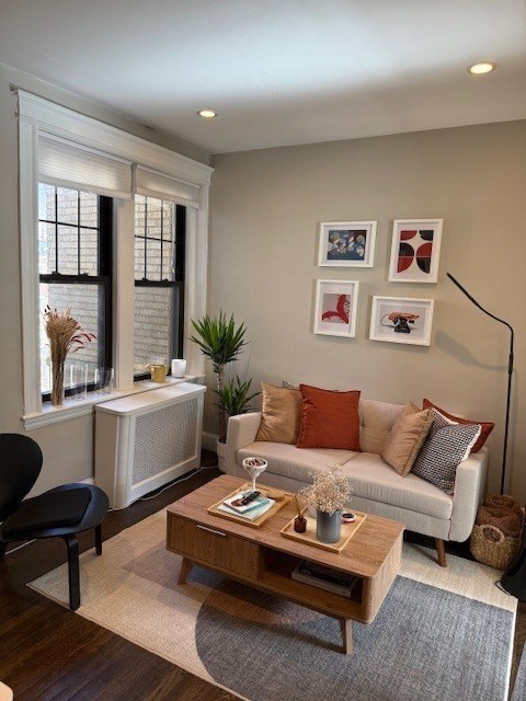 60 Queensberry Street # 19a