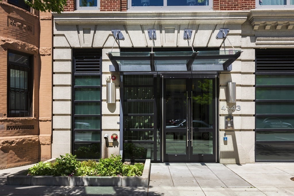 43 Westland Ave # 112