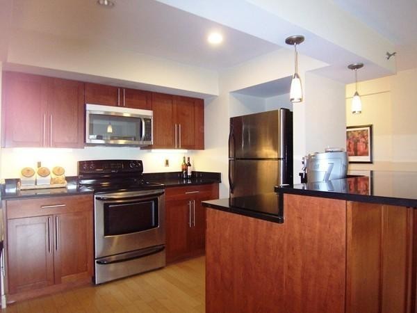 1600 Beacon # 502