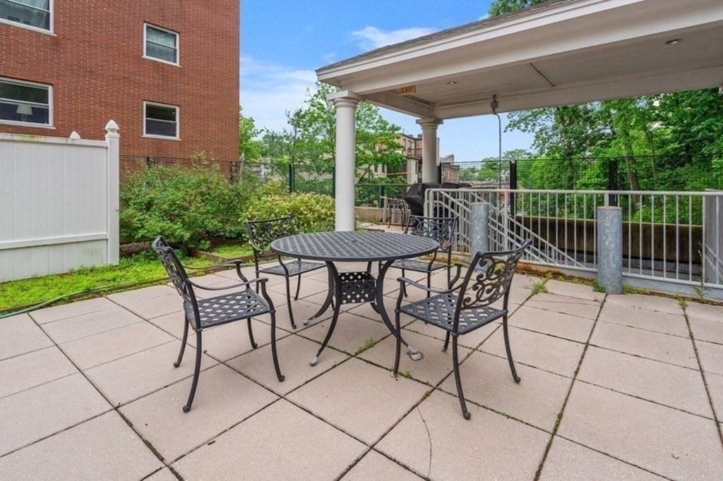 1600 Beacon # 502
