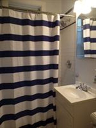 60 Queensberry Street # 1