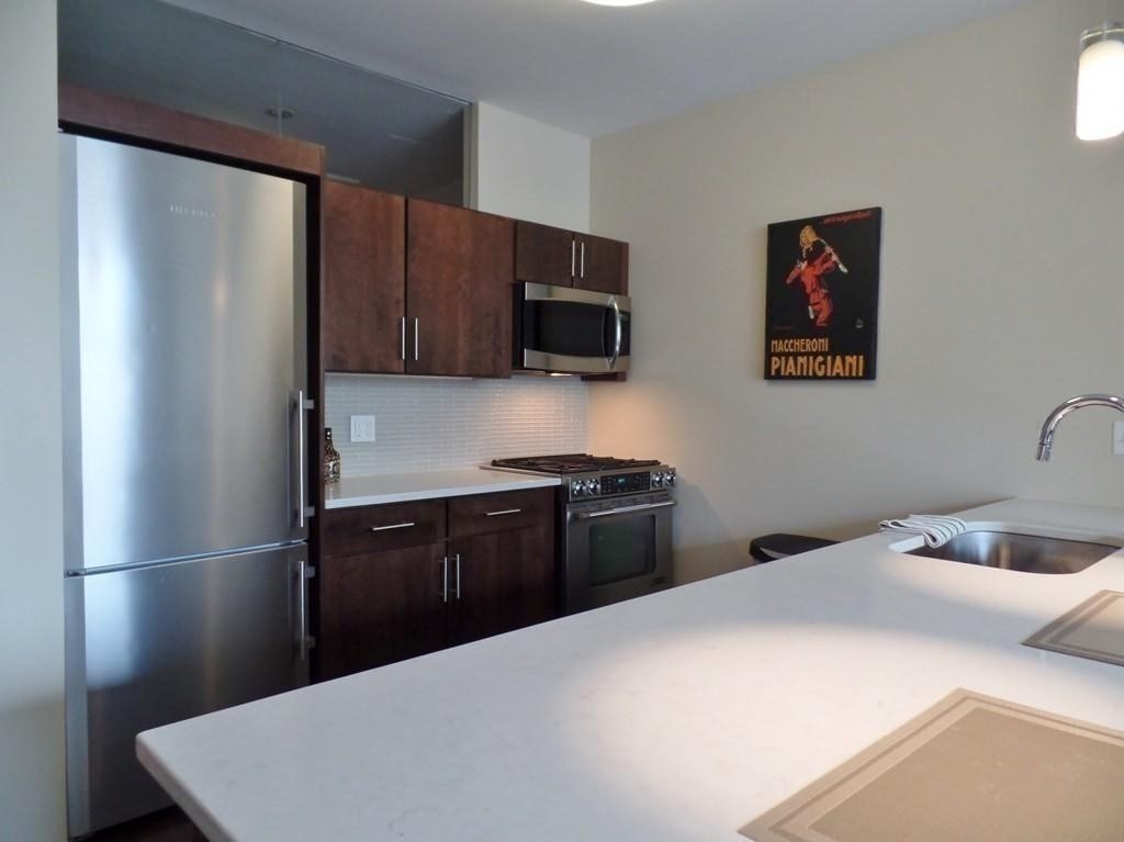 43 Westland Ave # 408