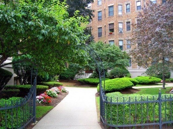 114 The Riverway # 3