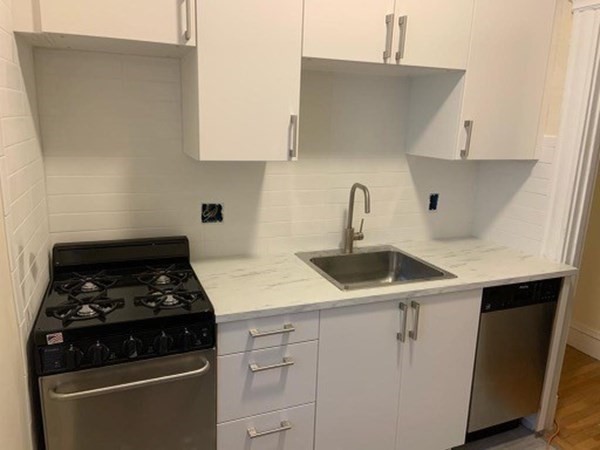 69 Park Drive # 14