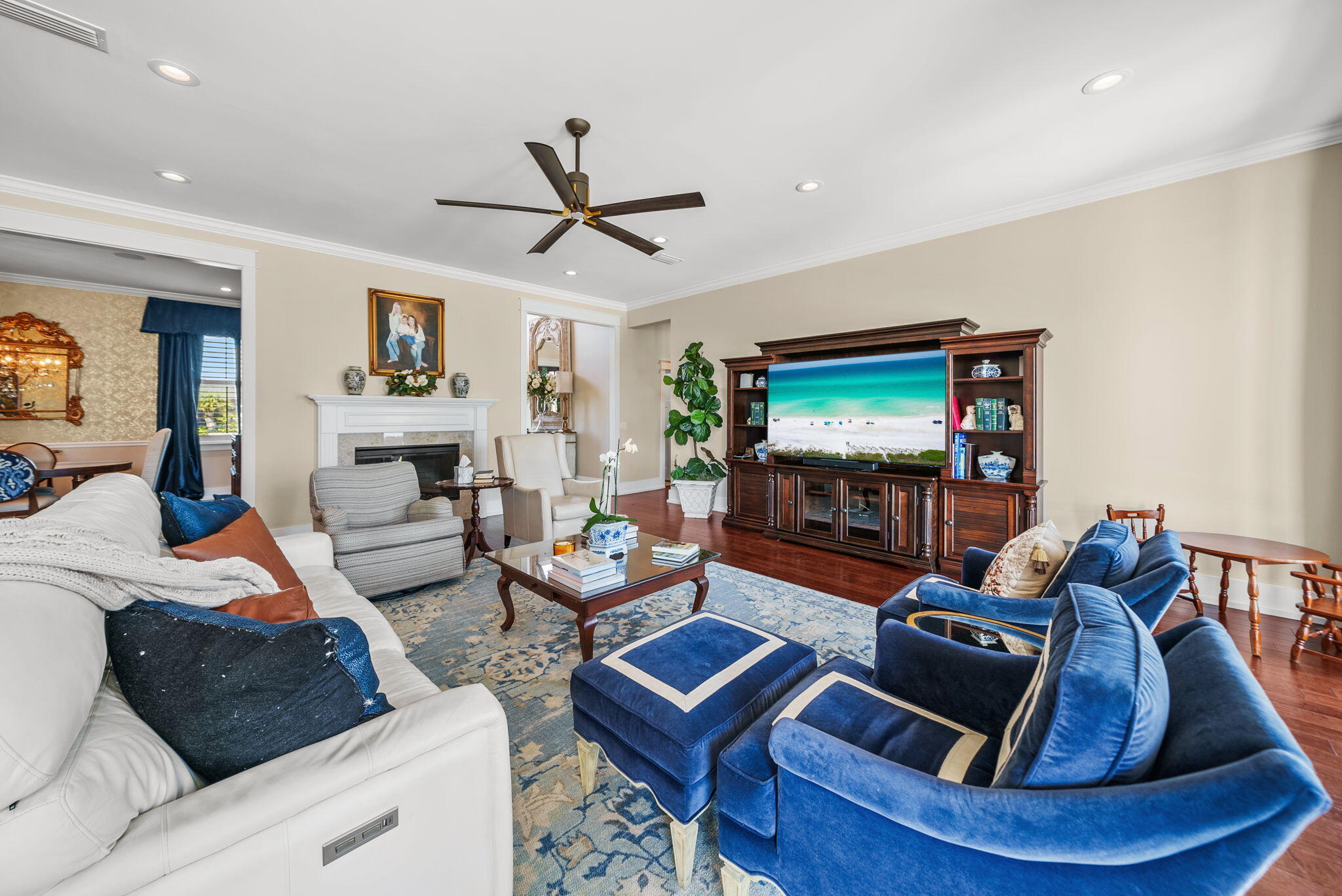 4734 Baywood Drive