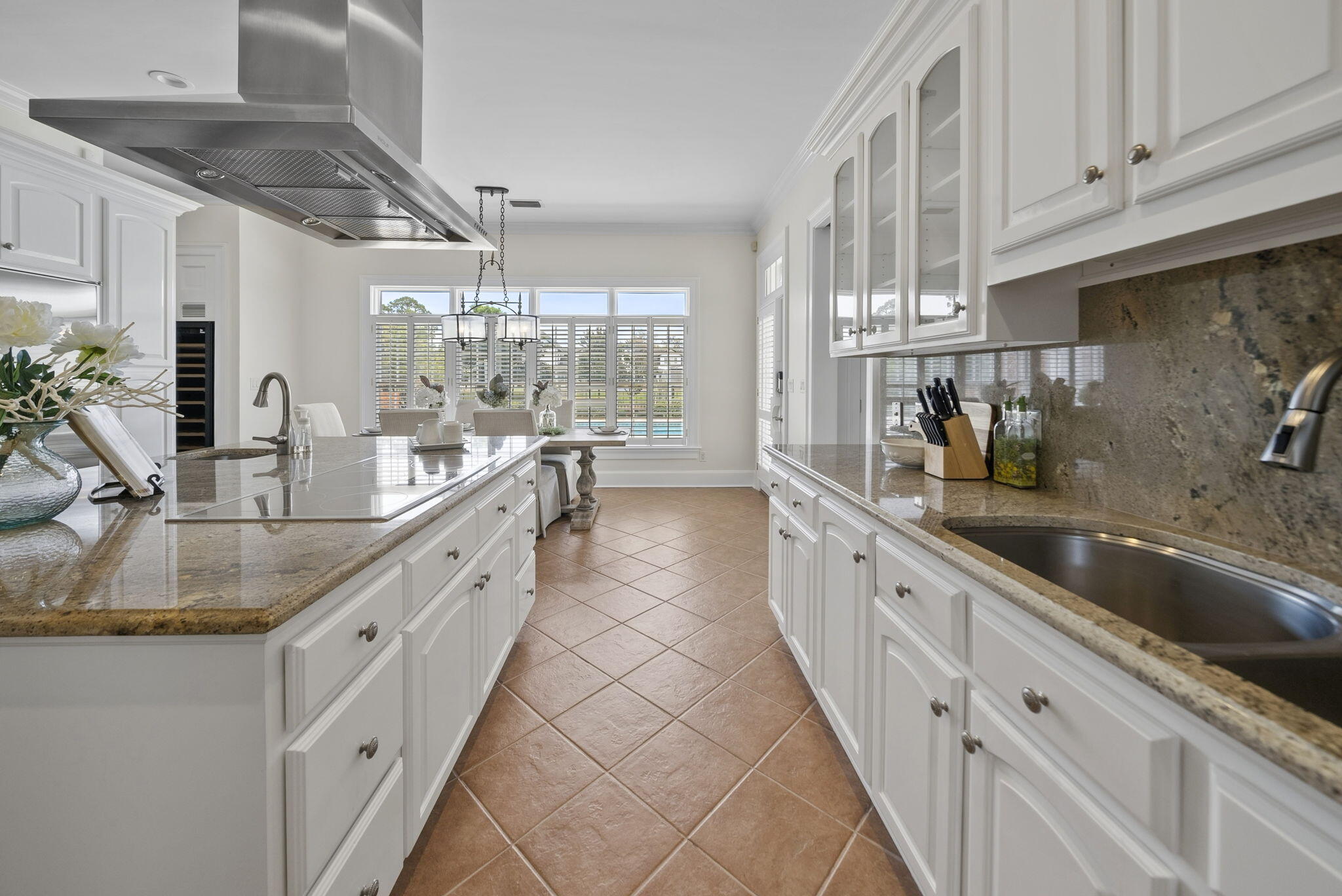 2806 Canal Drive