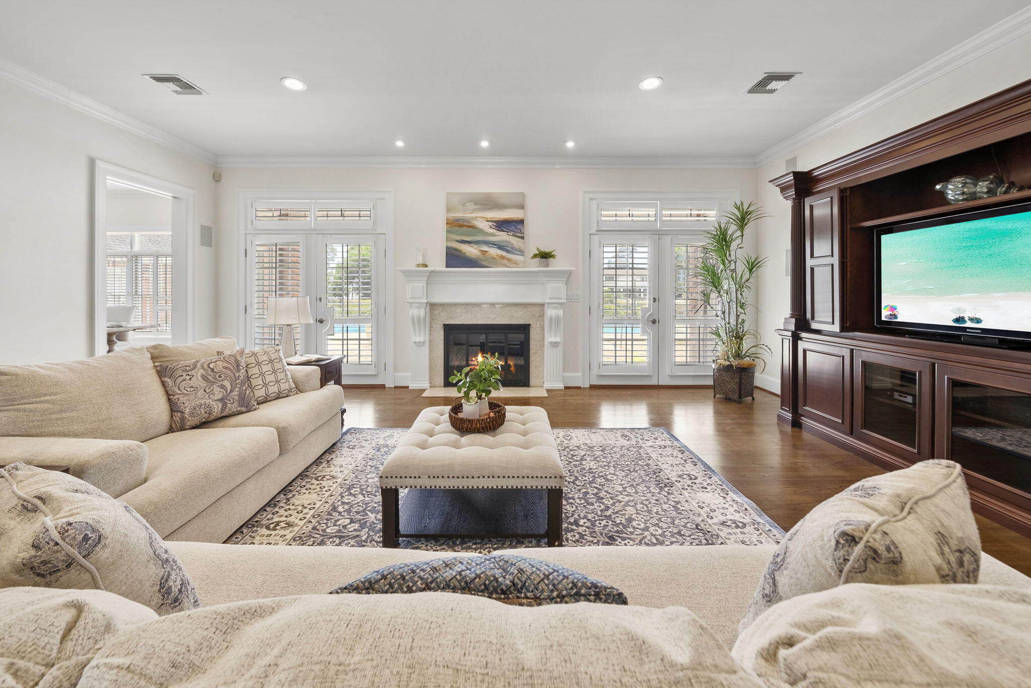 2806 Canal Drive