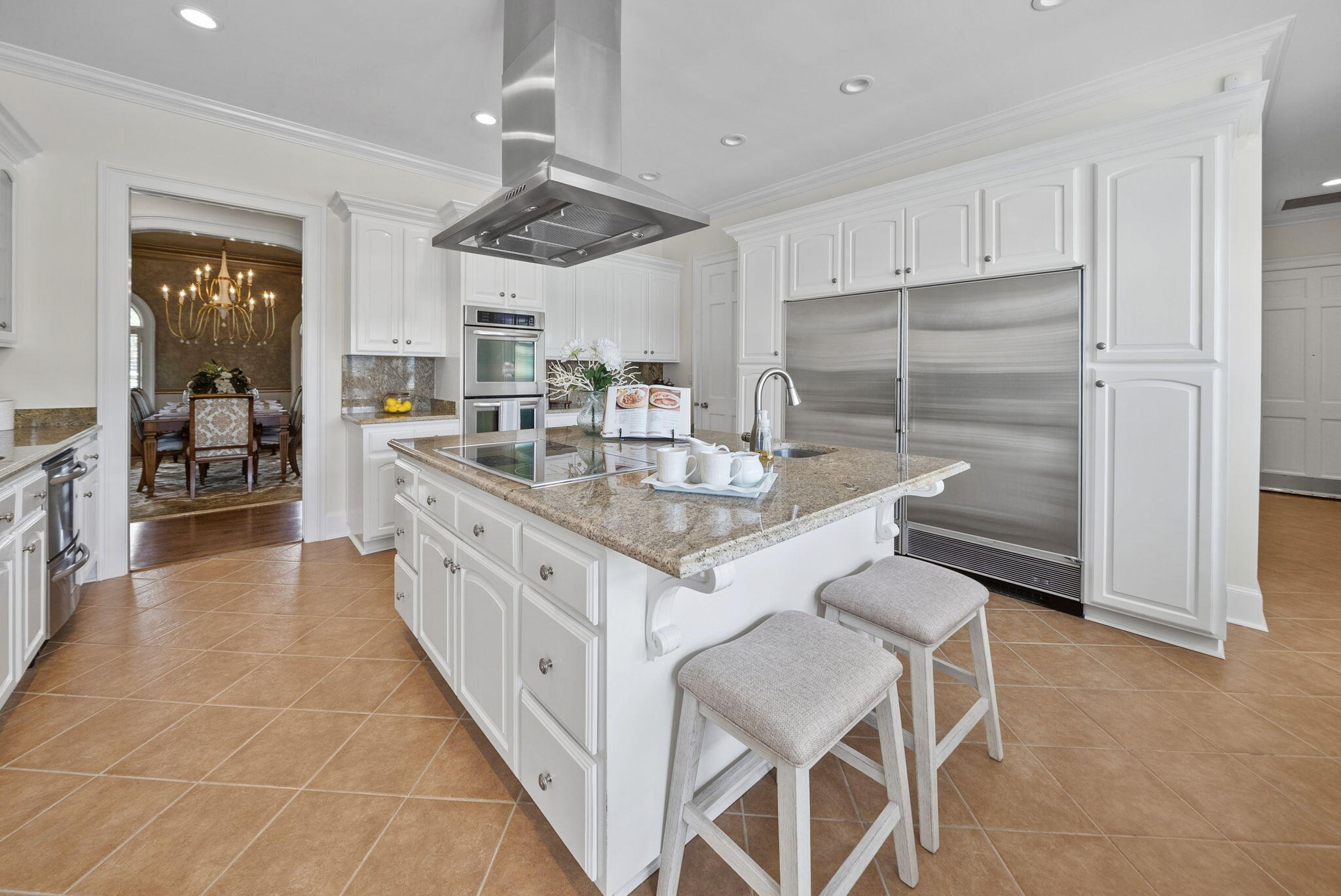 2806 Canal Drive