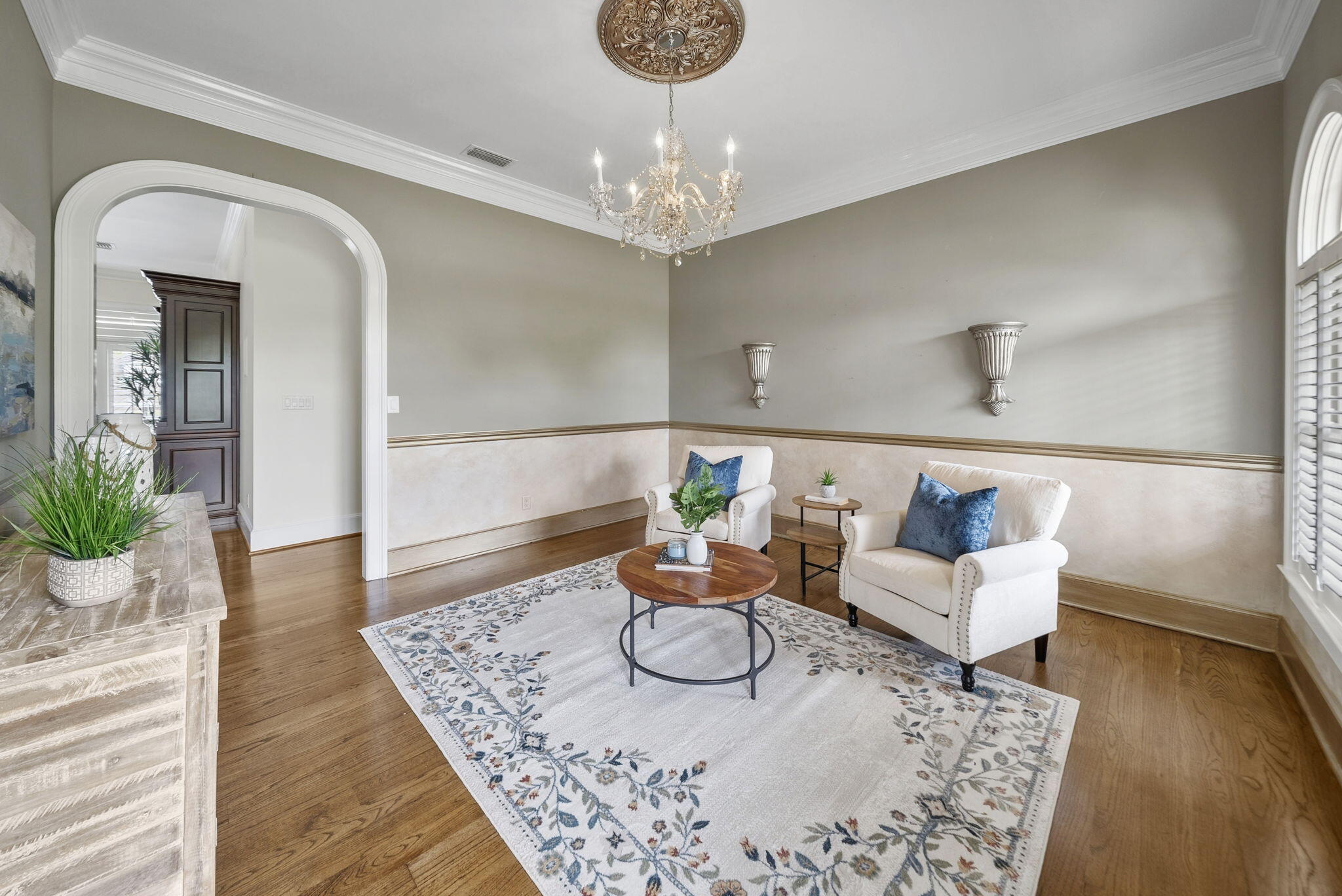 2806 Canal Drive