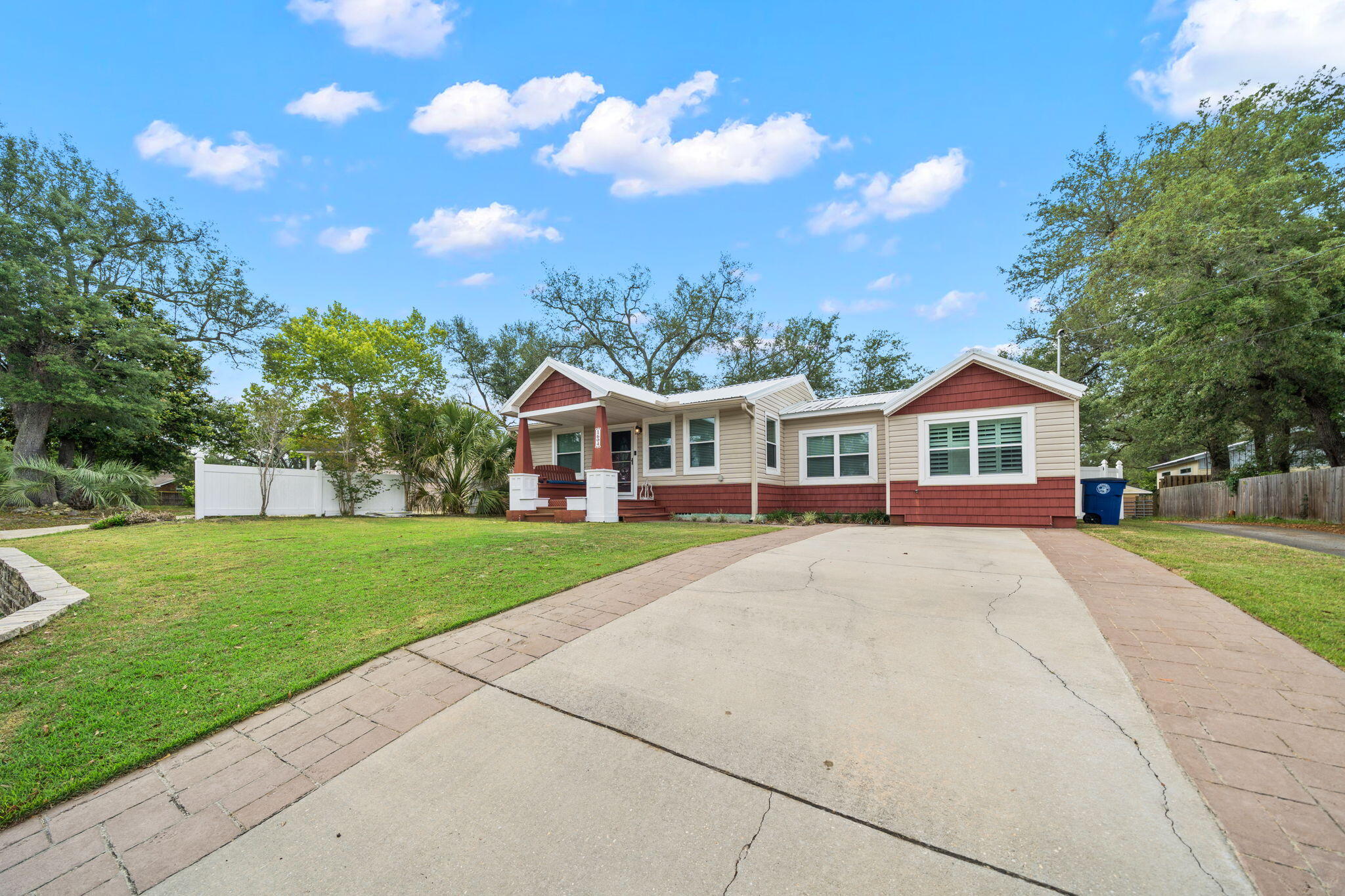 1604 Tyndall Drive