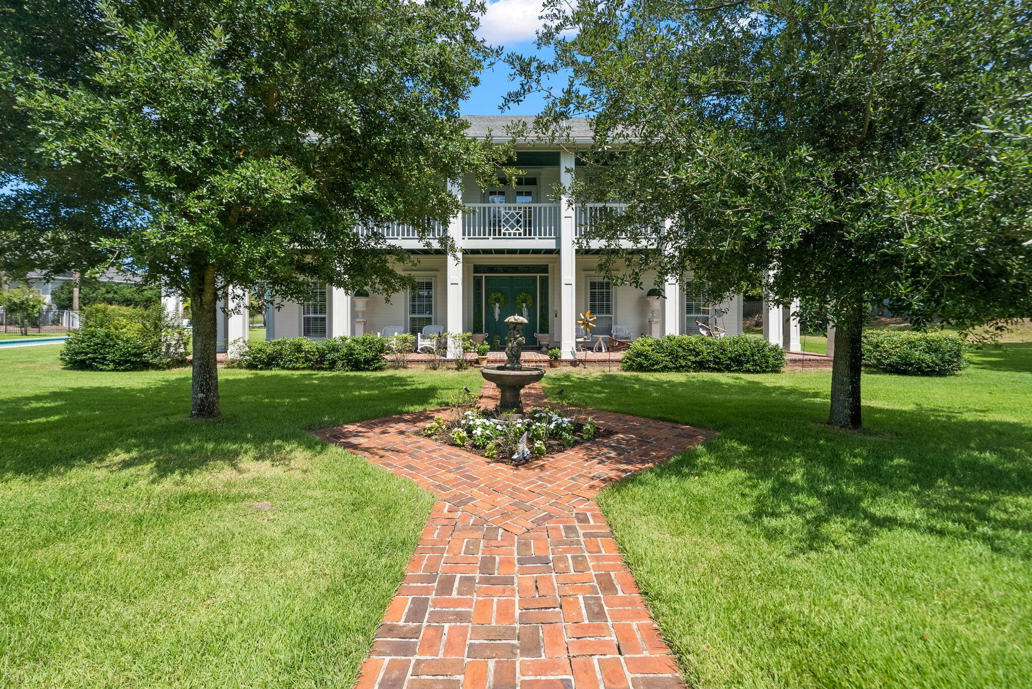 131 Legend Lakes Drive