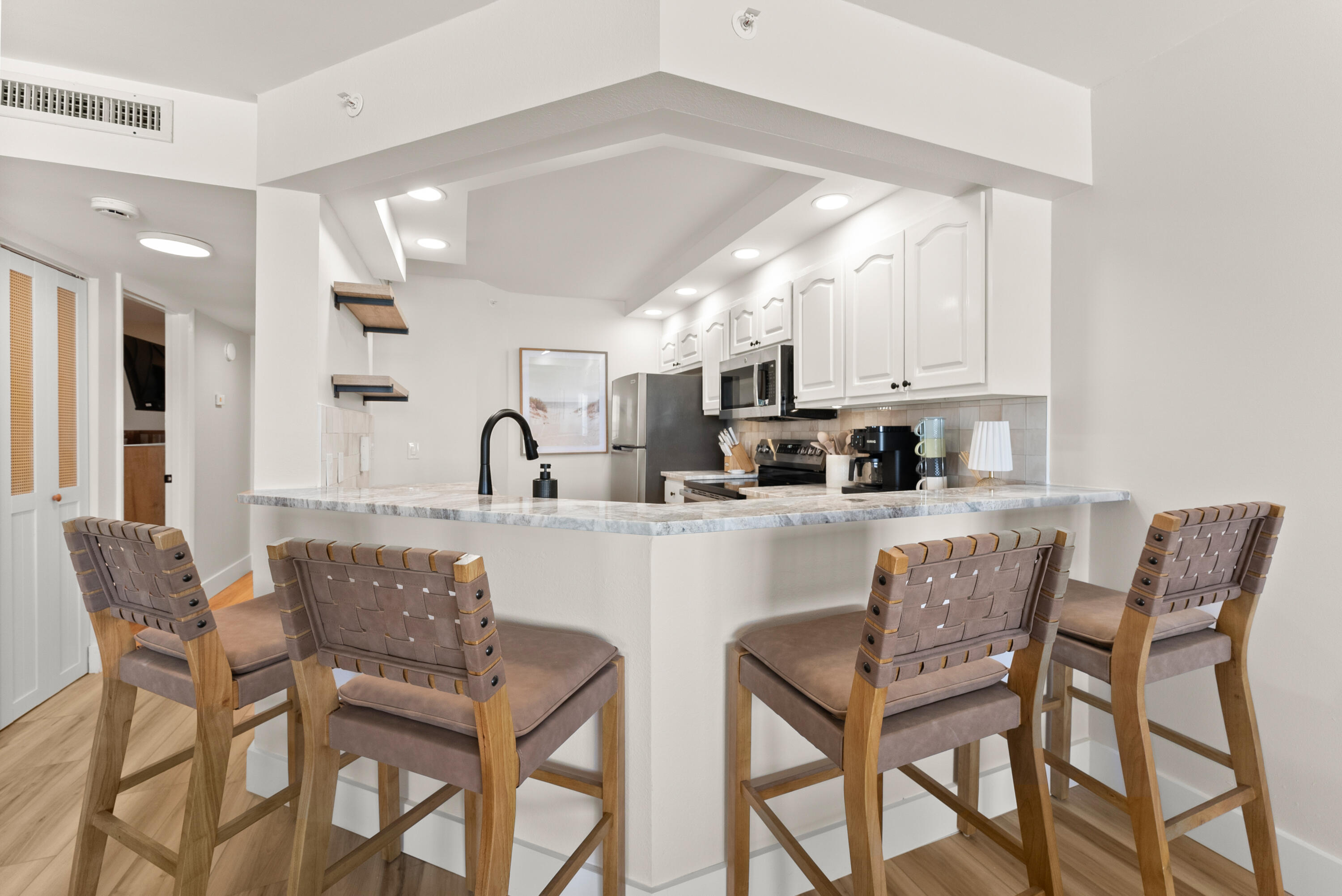6505 Thomas Drive 503