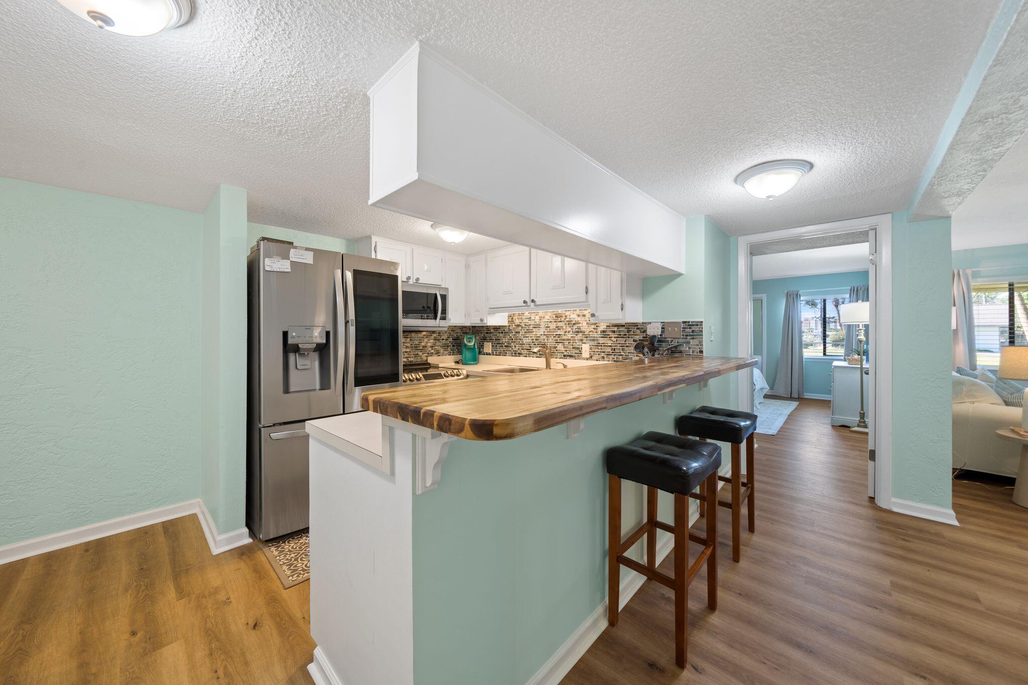 6901 N Lagoon Drive UNIT 37