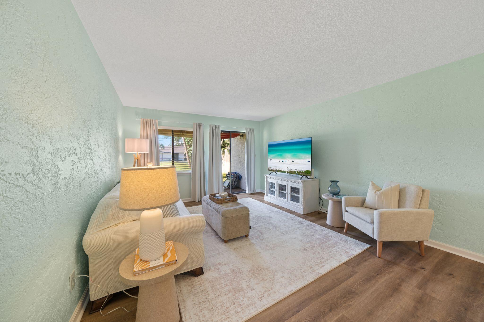 6901 N Lagoon Drive UNIT 37