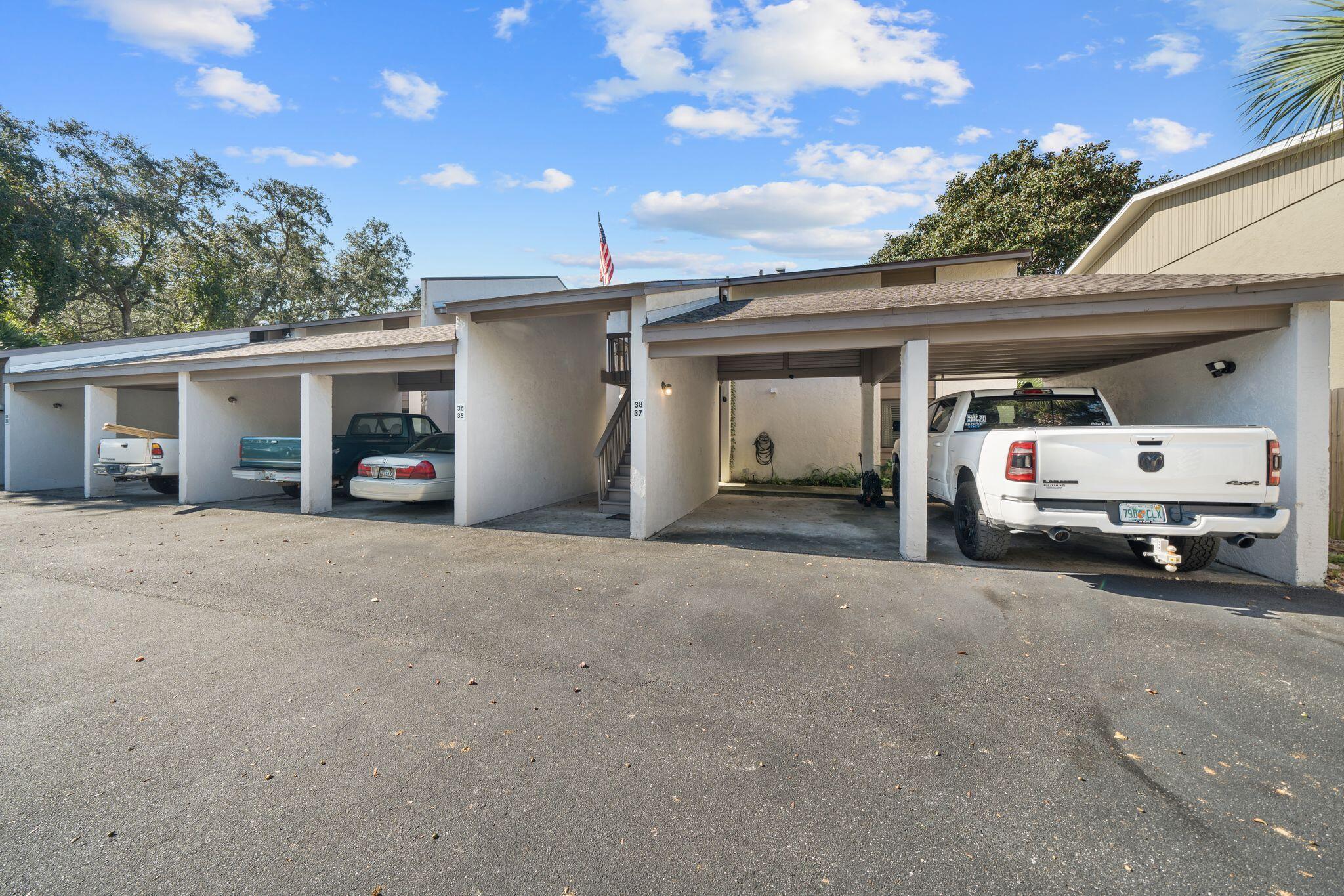 6901 N Lagoon Drive UNIT 37