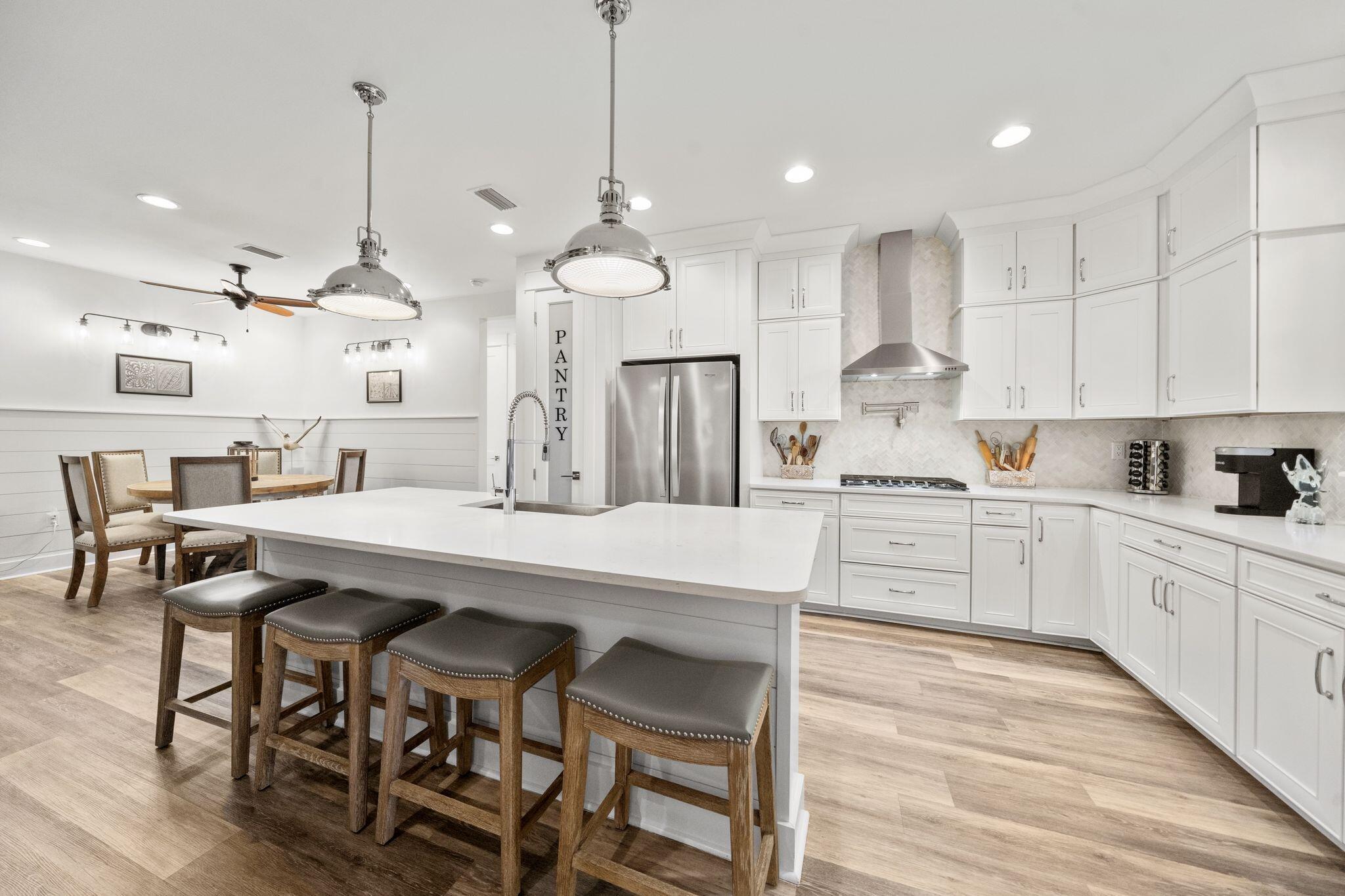 307 Breakfast Point Boulevard