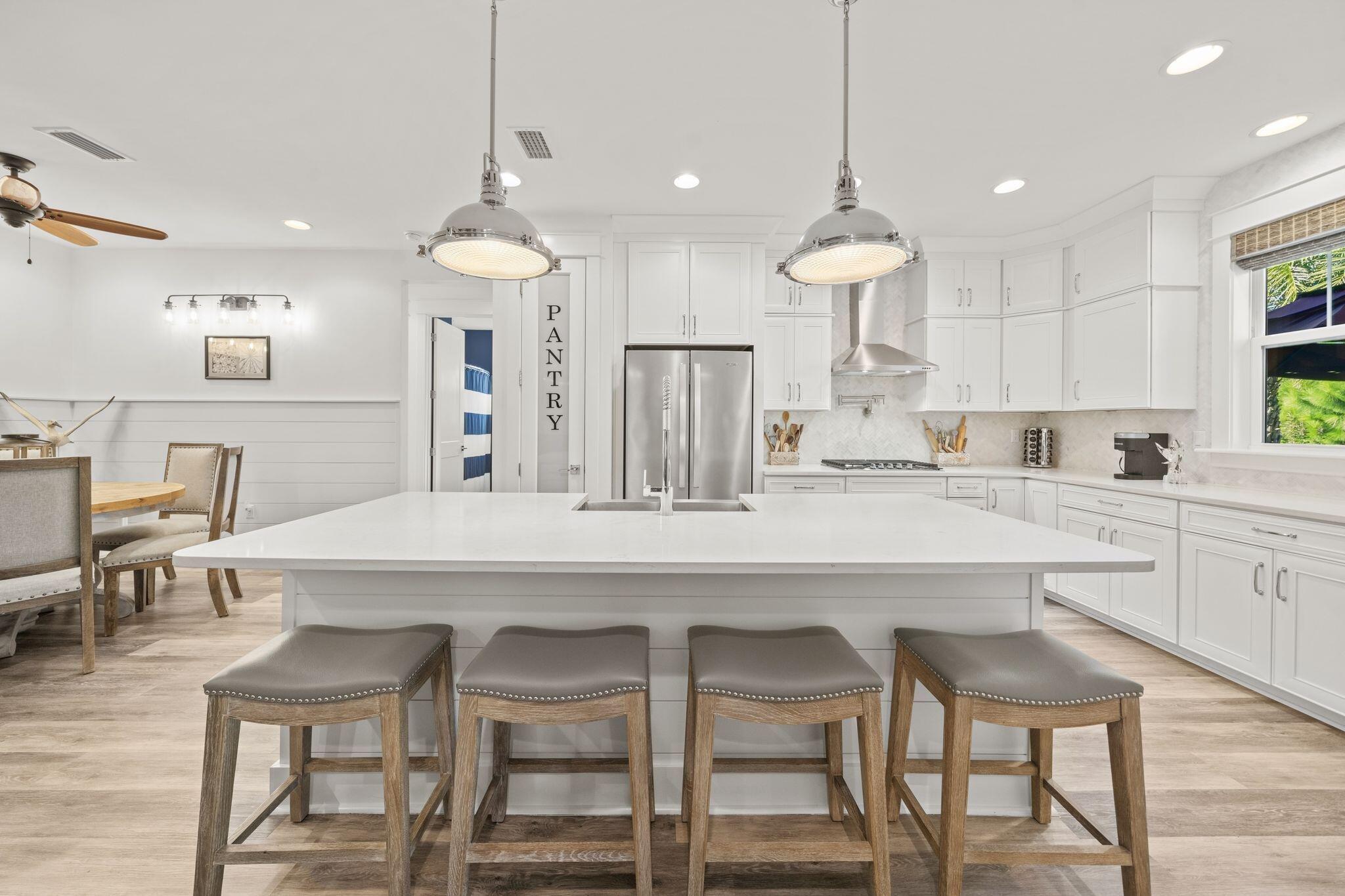 307 Breakfast Point Boulevard