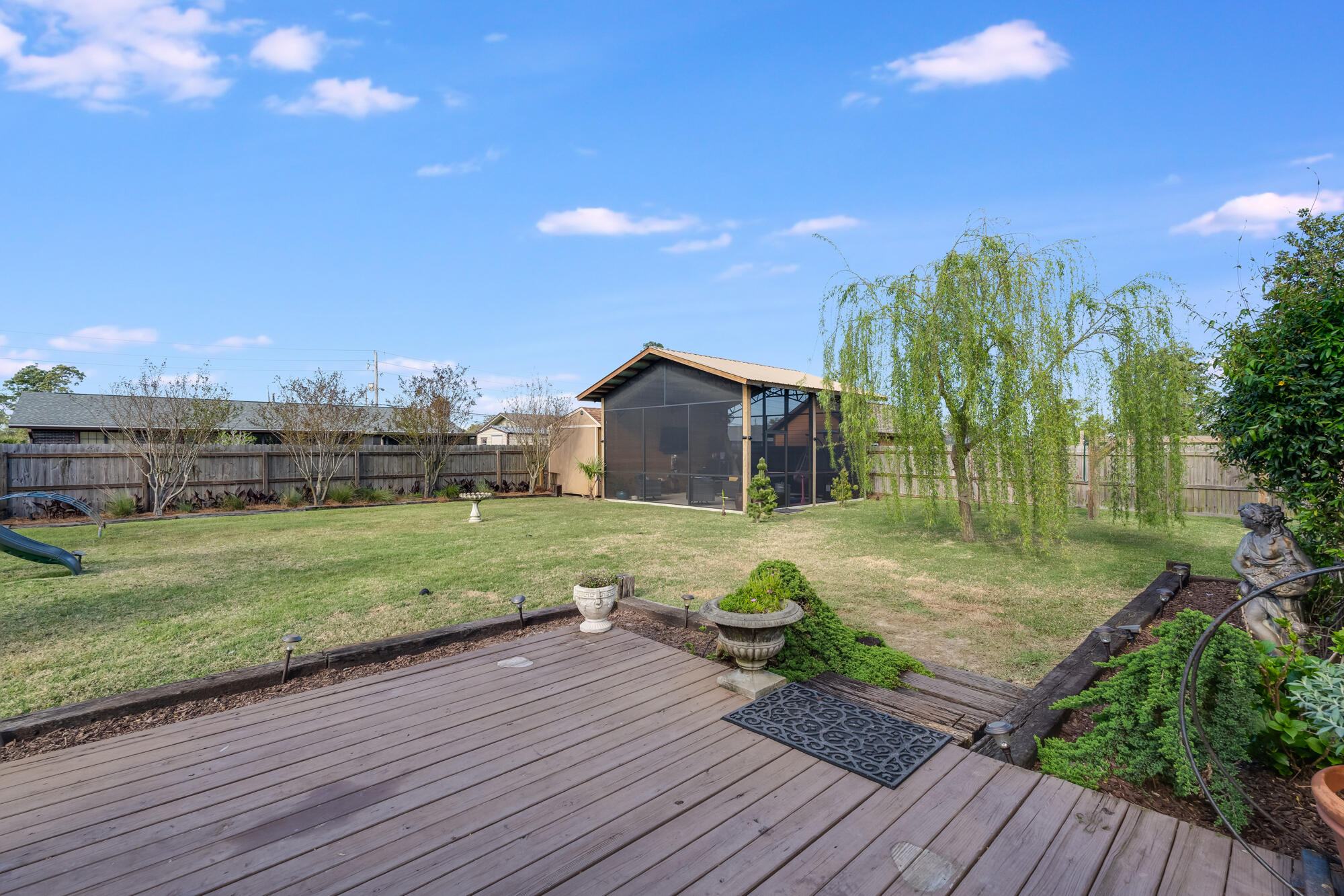 6009 Stephanie Drive