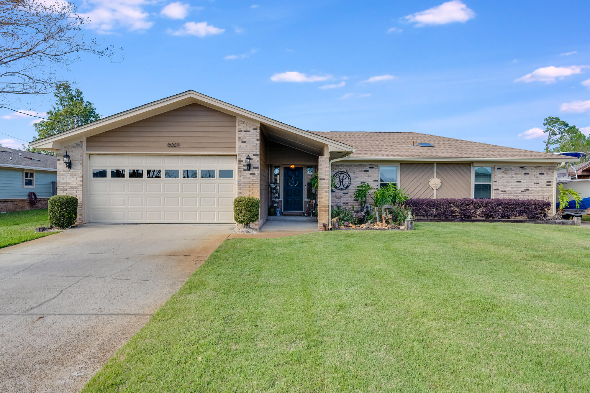 6009 Stephanie Drive