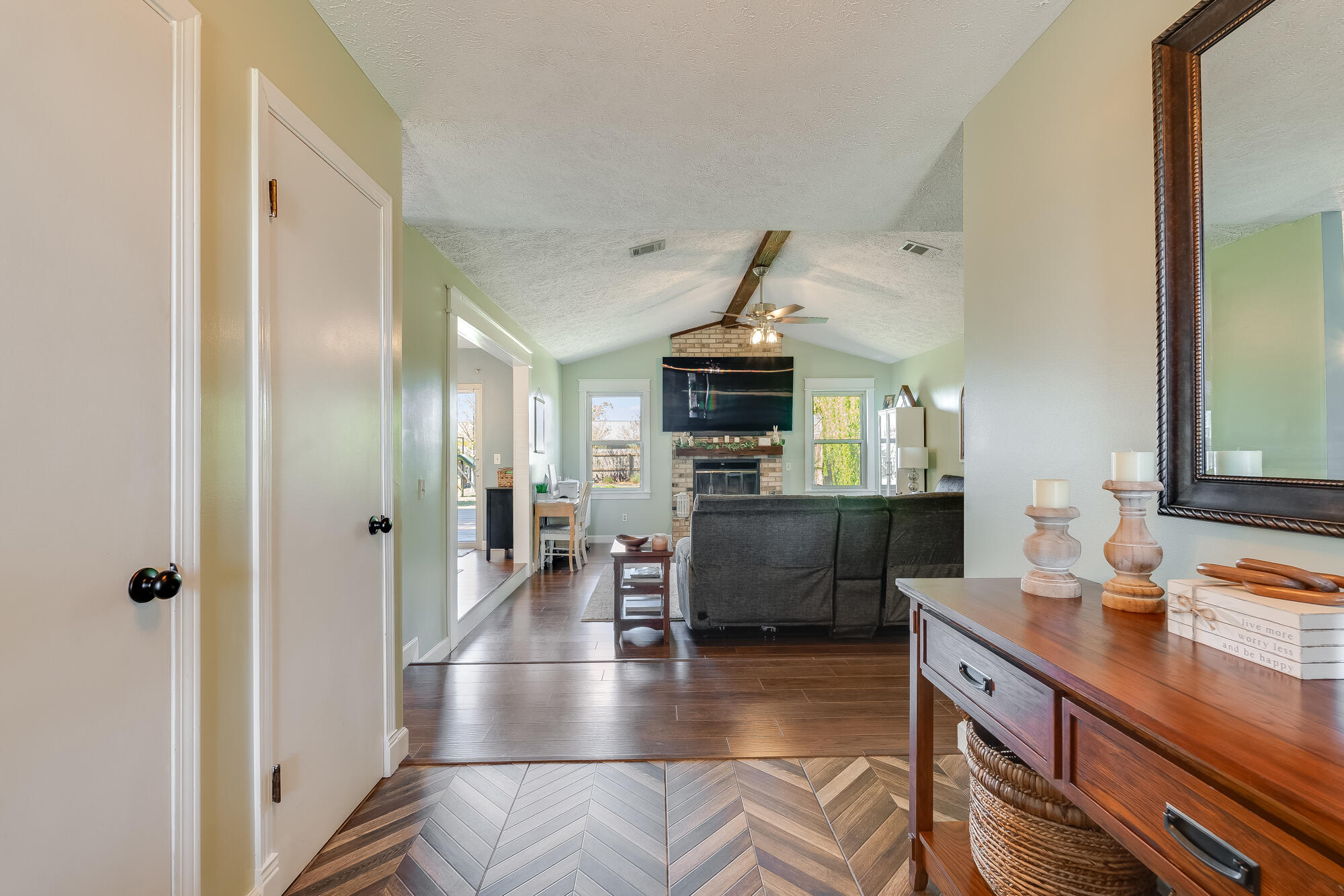 6009 Stephanie Drive