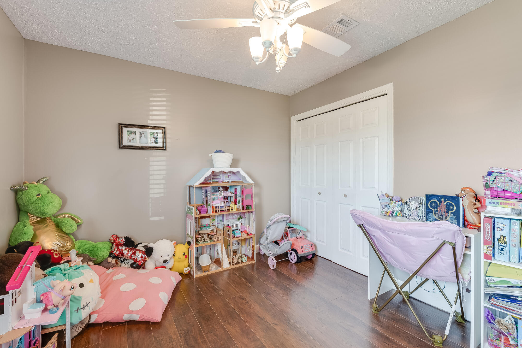 6009 Stephanie Drive