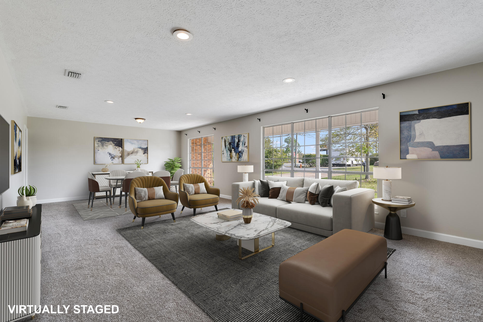 208 W 34Th Place