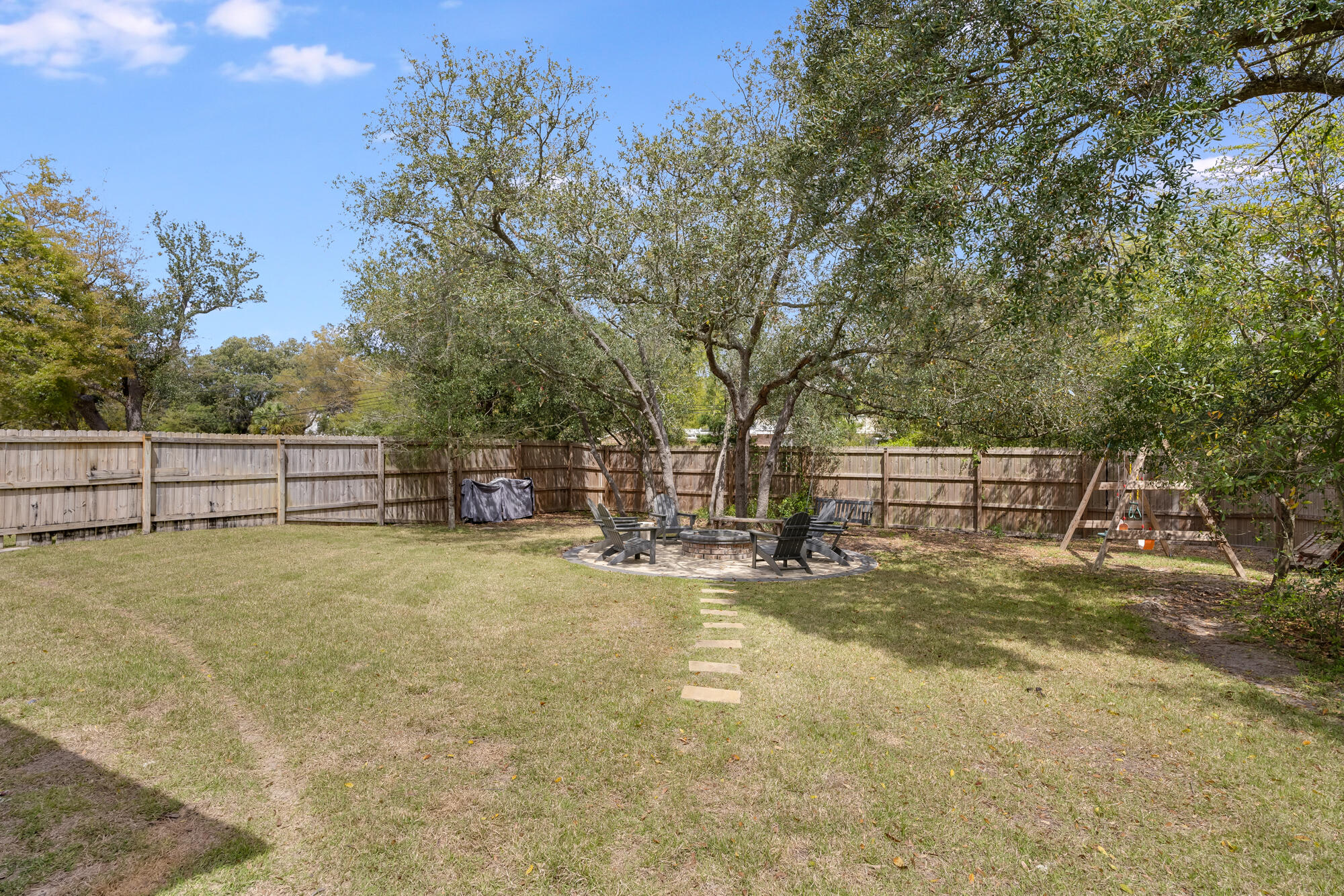2301 Foxworth Drive