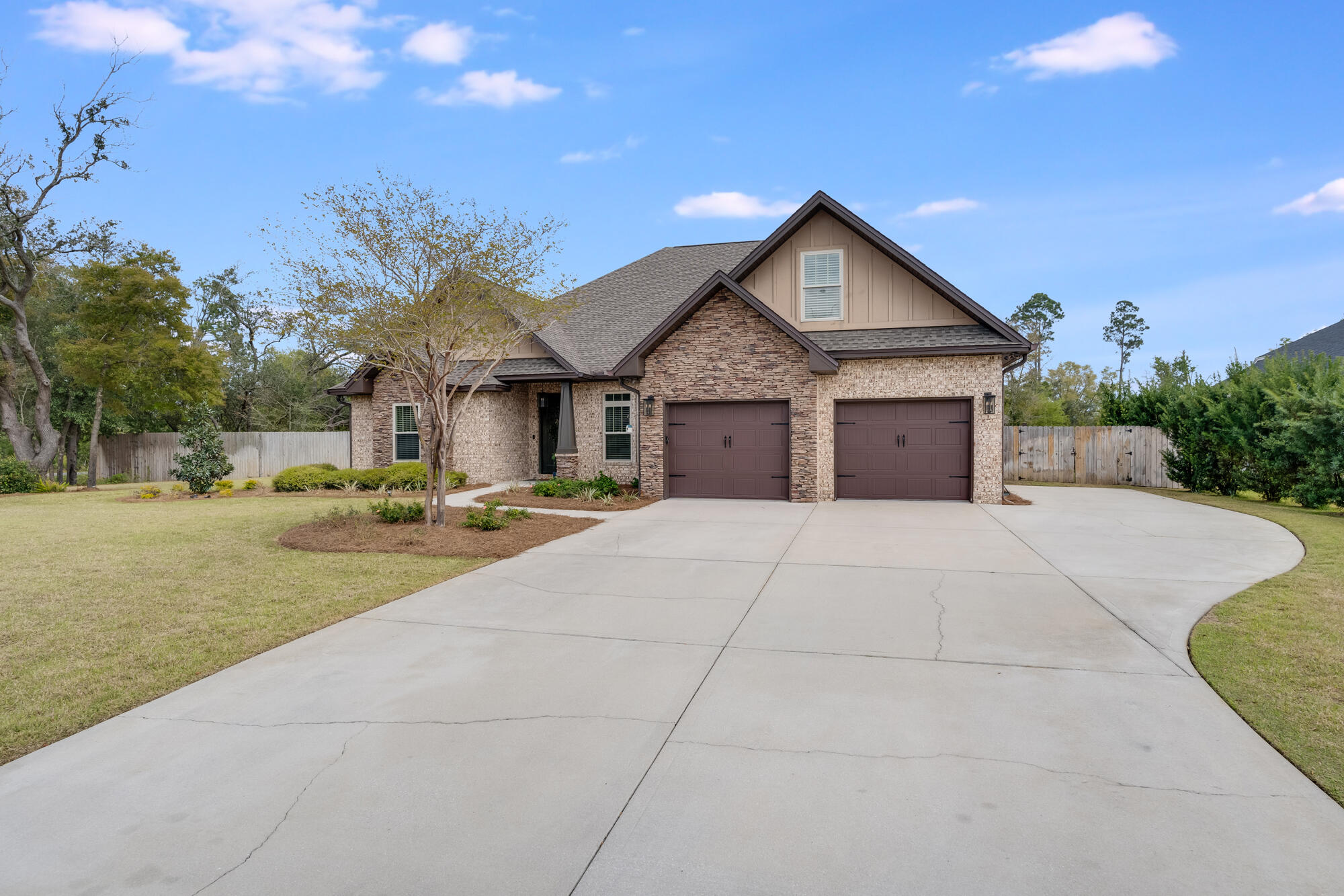 2301 Foxworth Drive