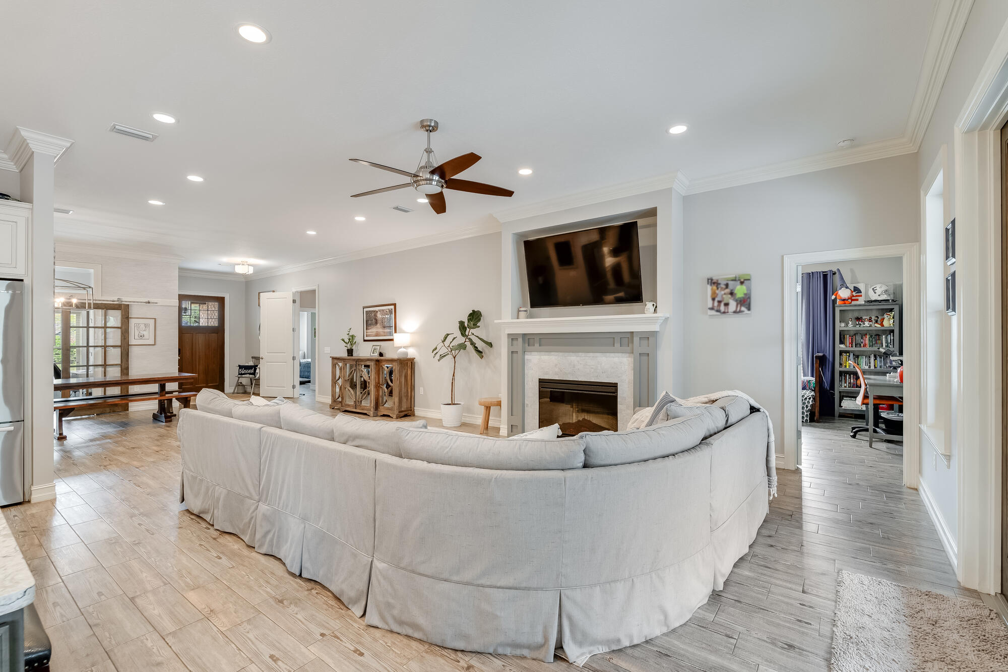 2301 Foxworth Drive