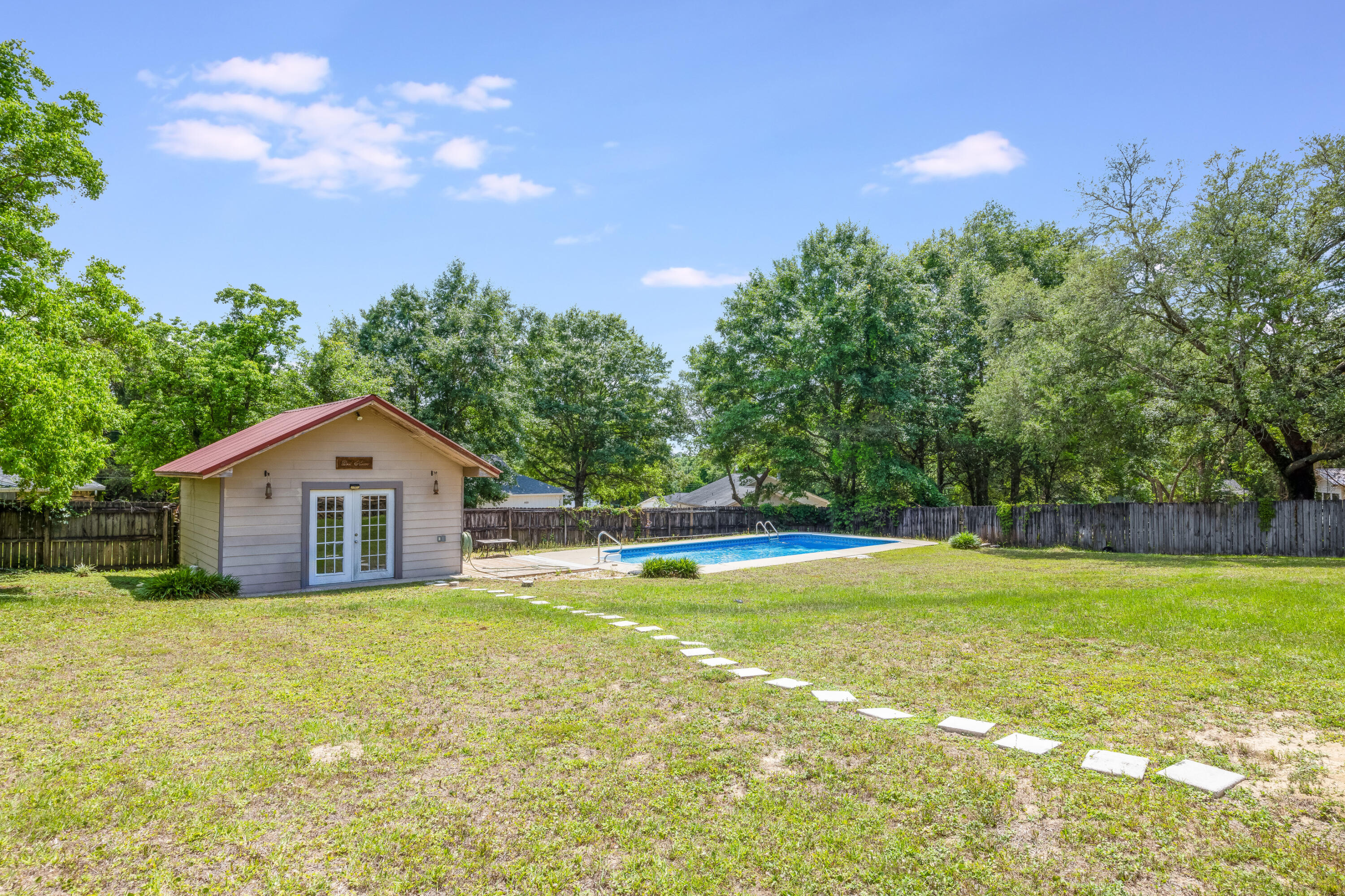 109 Drewson Drive