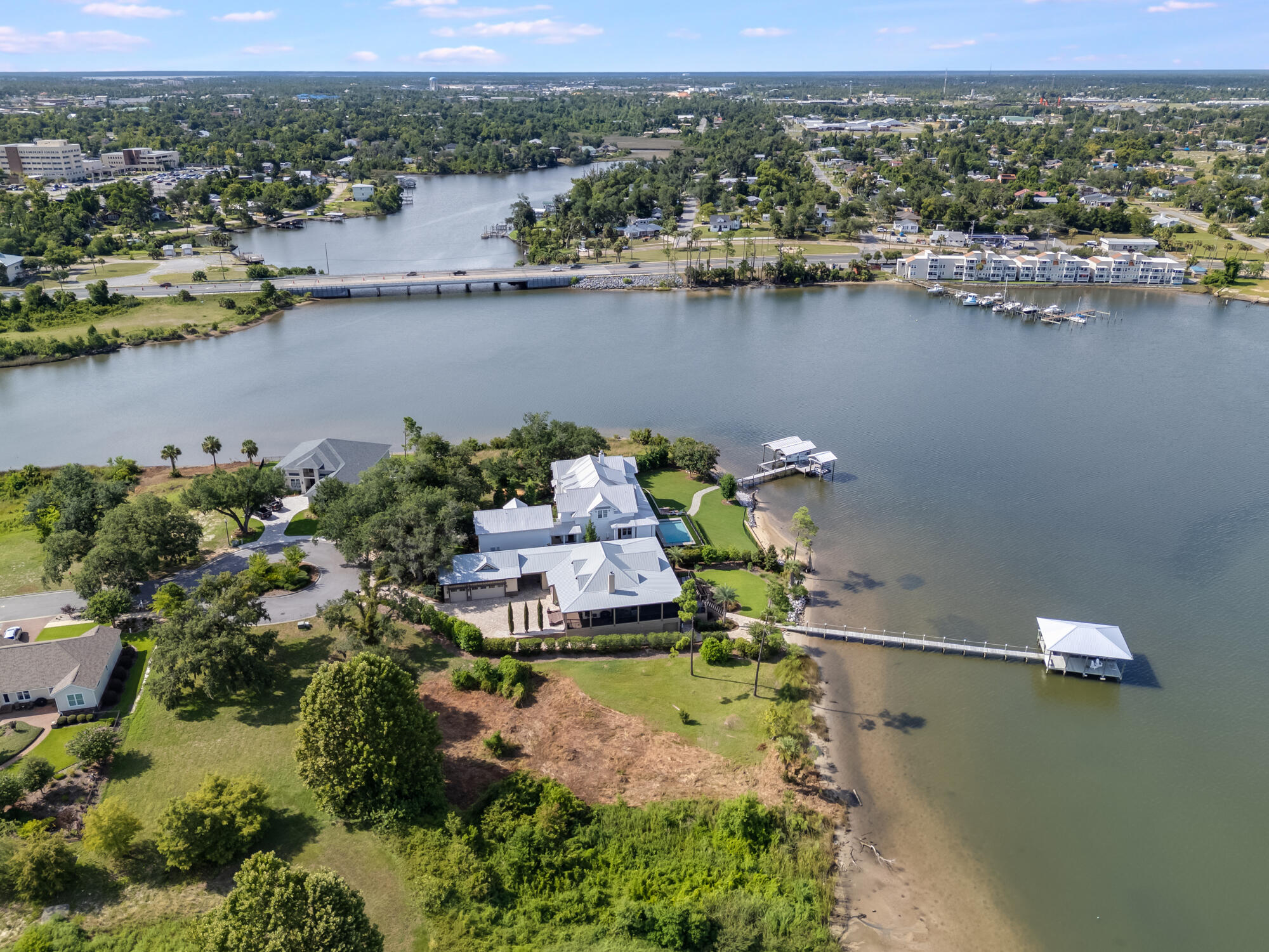 1107 Cove Pointe Drive