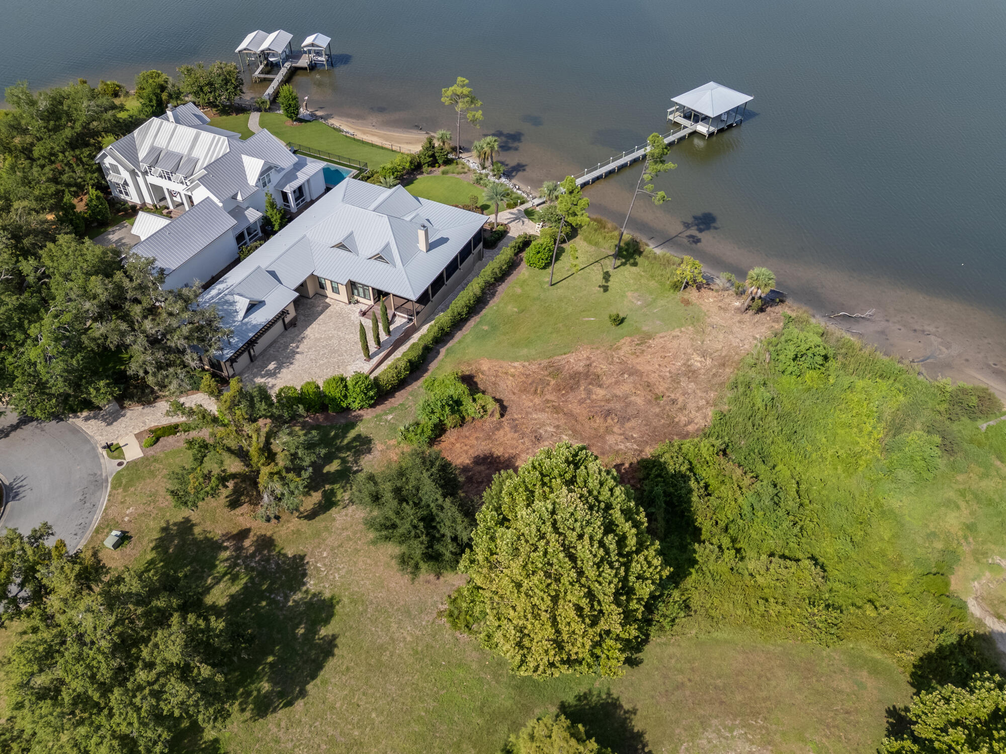 1107 Cove Pointe Drive