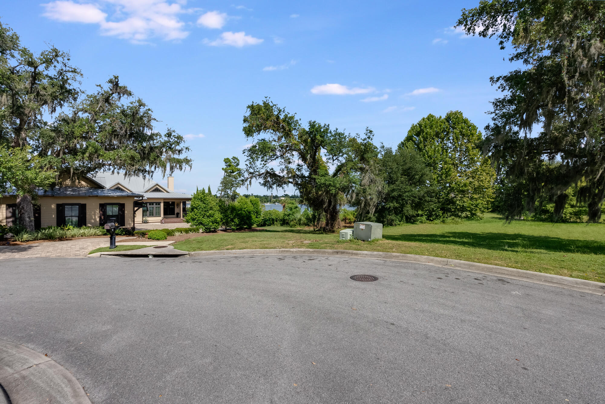 1107 Cove Pointe Drive
