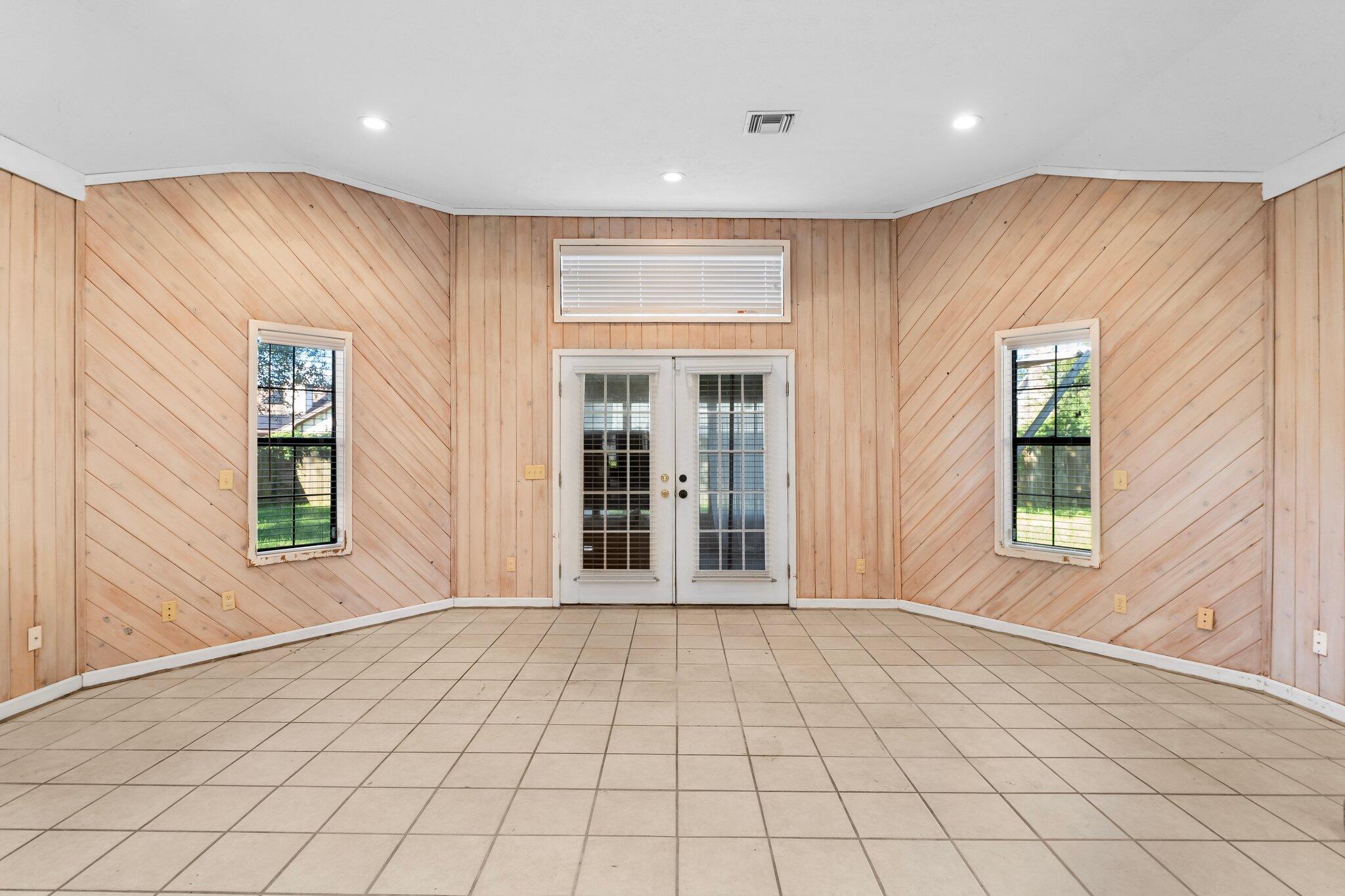 3307 Kings Road