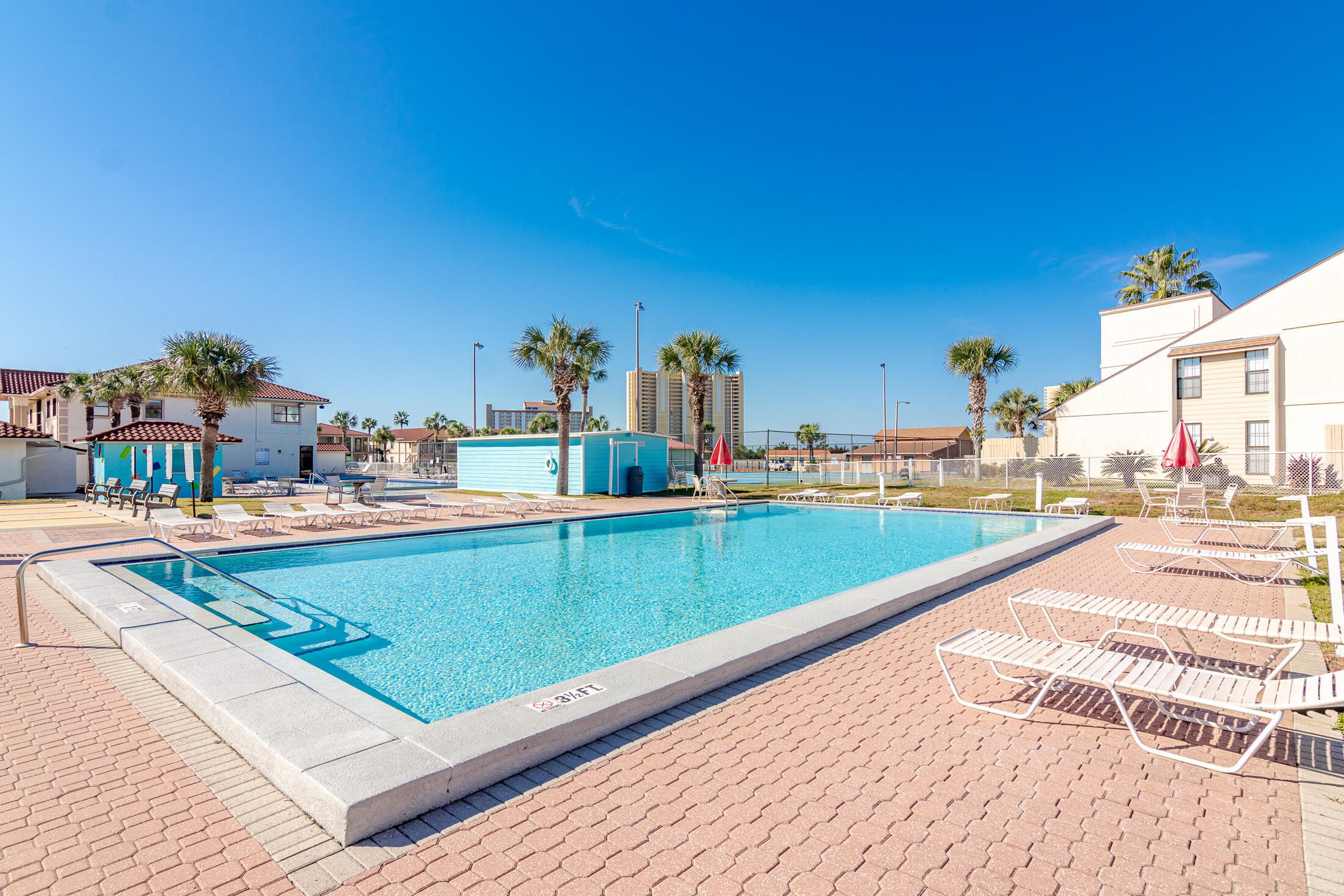 17462 Front Beach, 41D