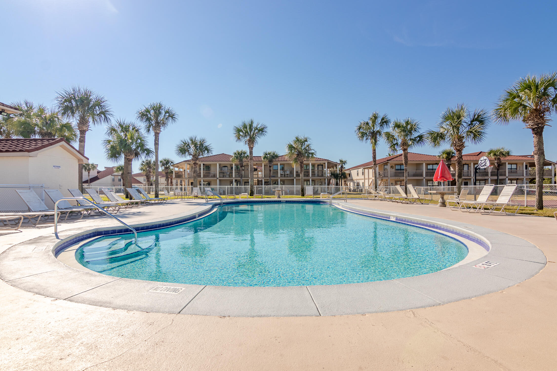 17462 Front Beach, 41D