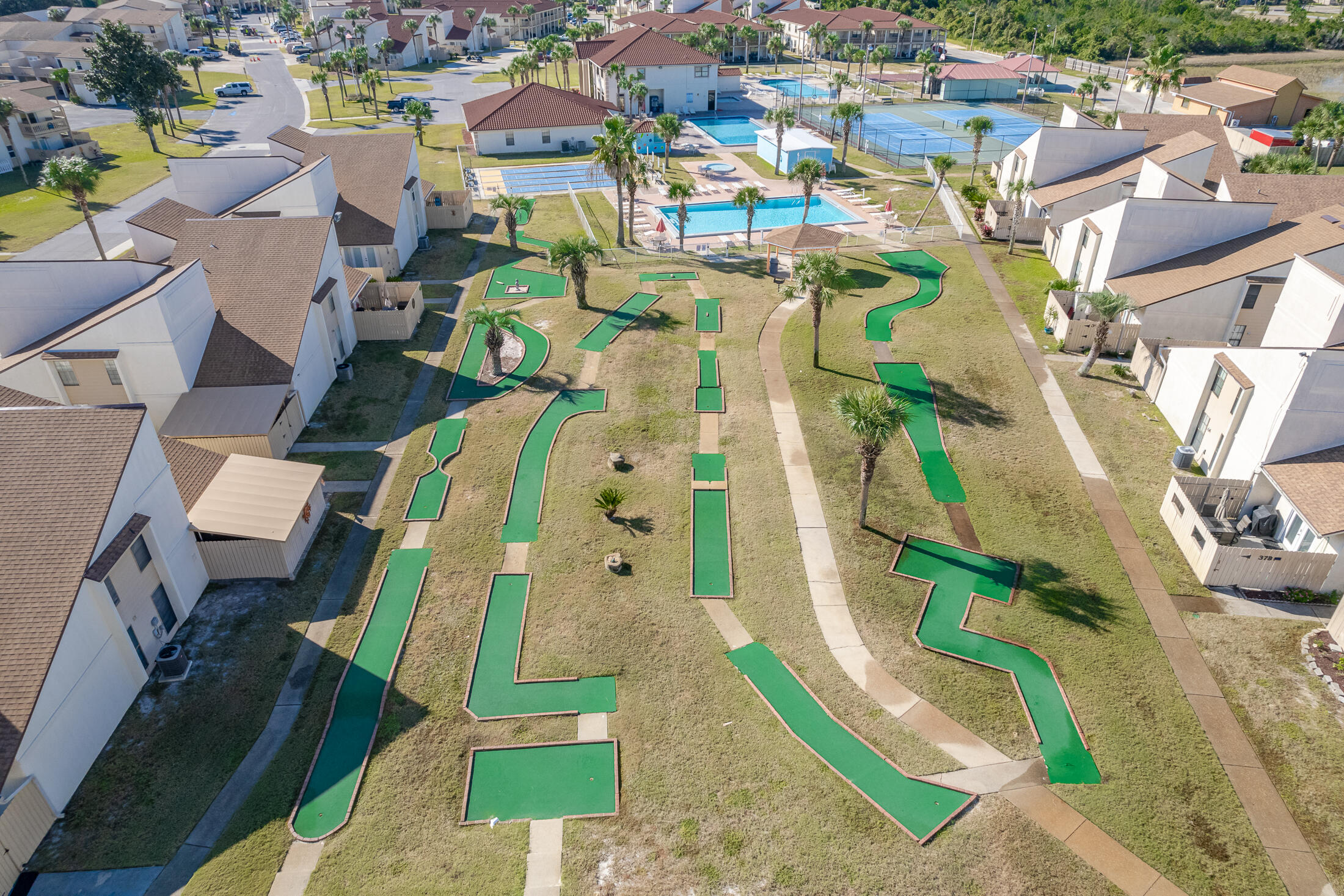 17462 Front Beach, 41D