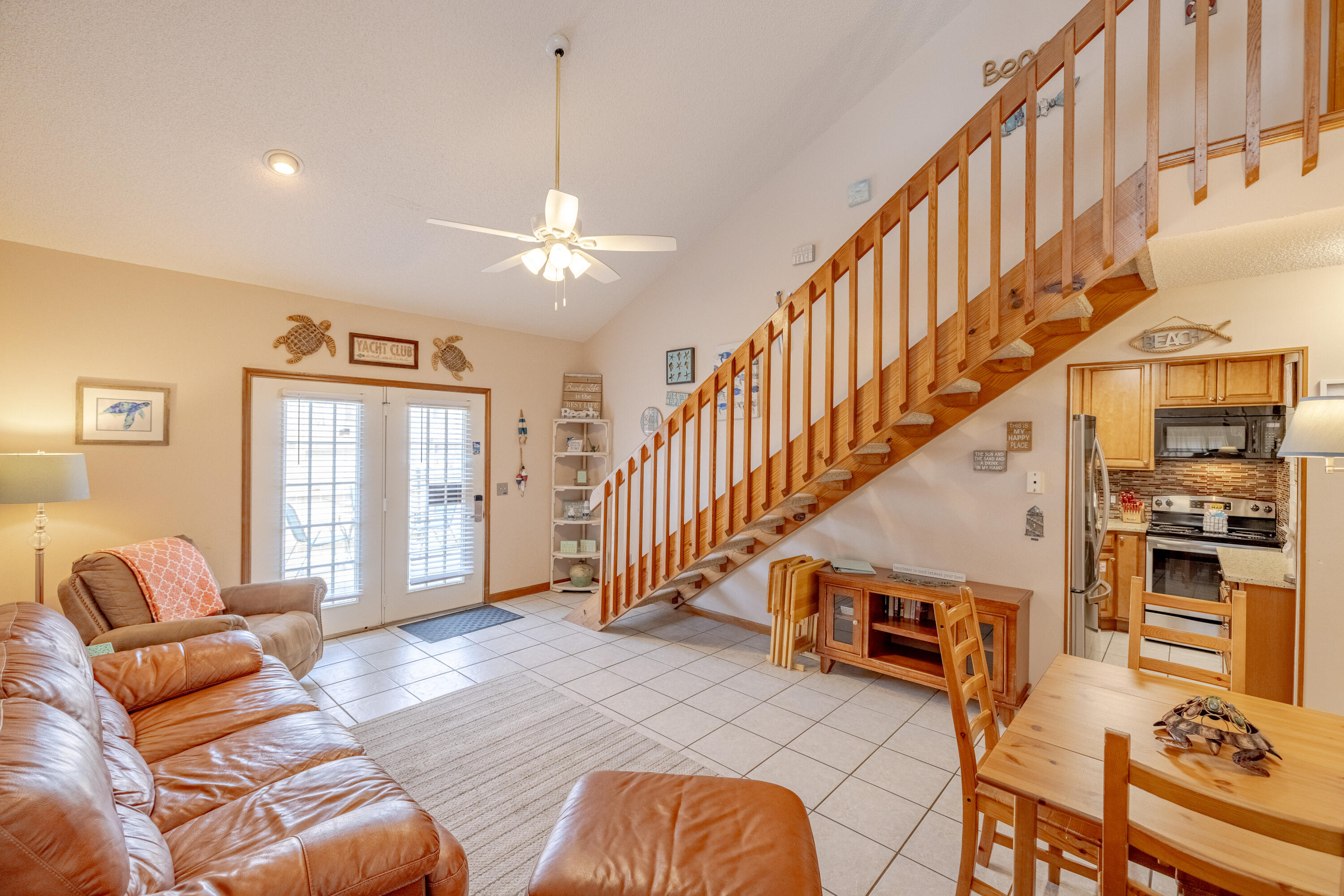 17462 Front Beach, 41D