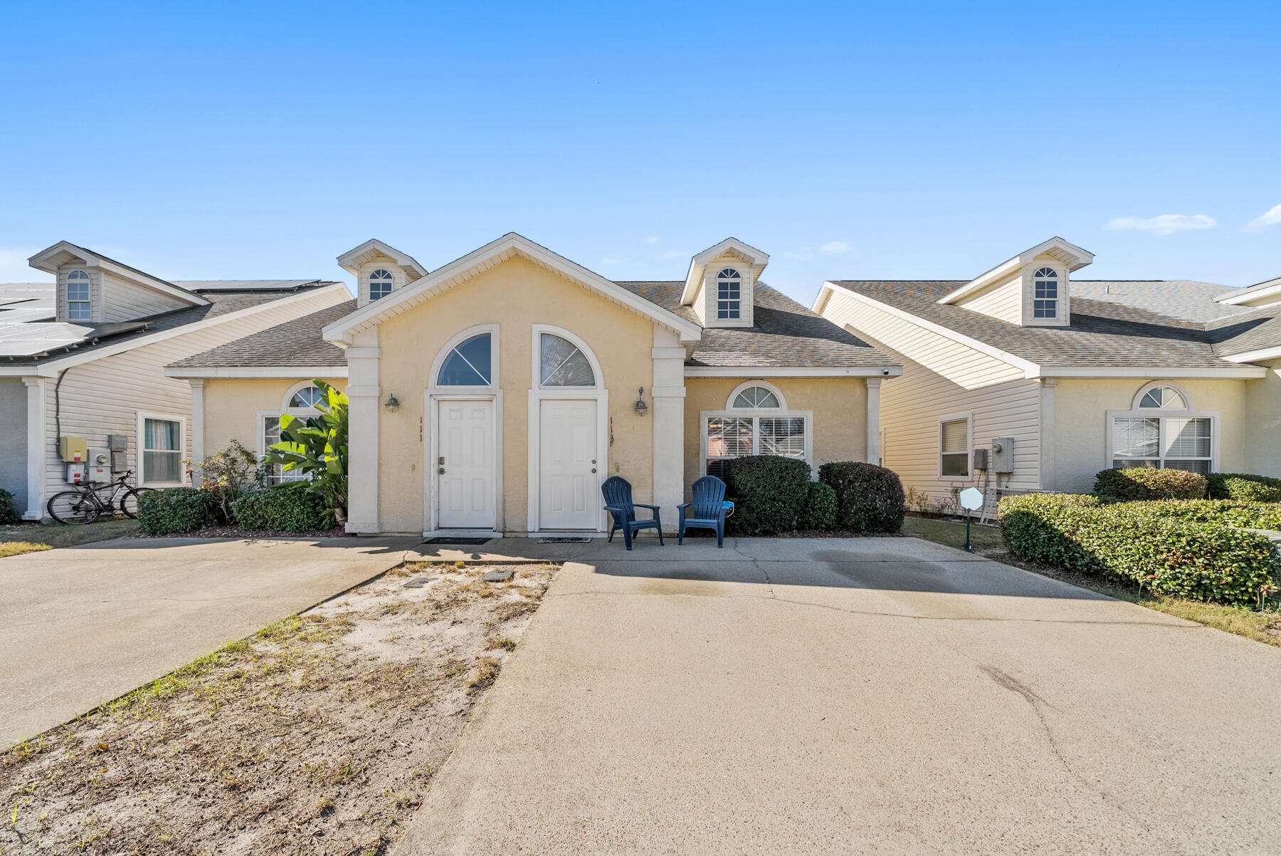 113 White Cap Way