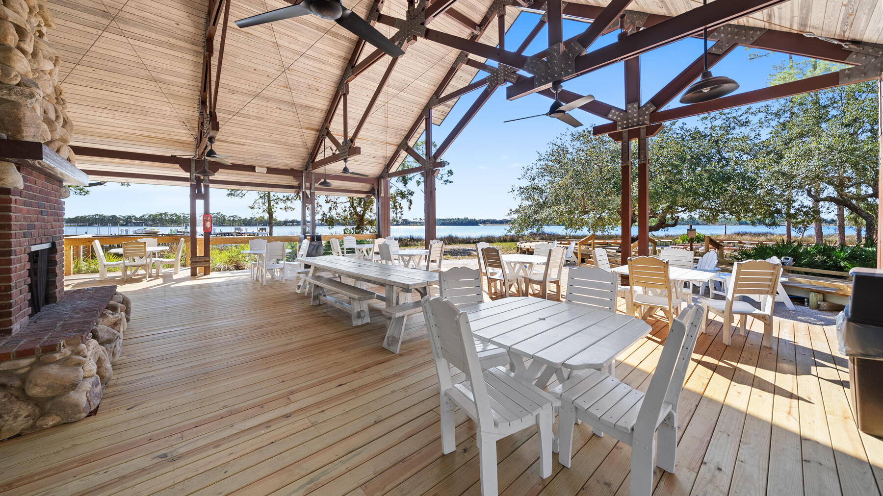 1743 Lost Cove Lane