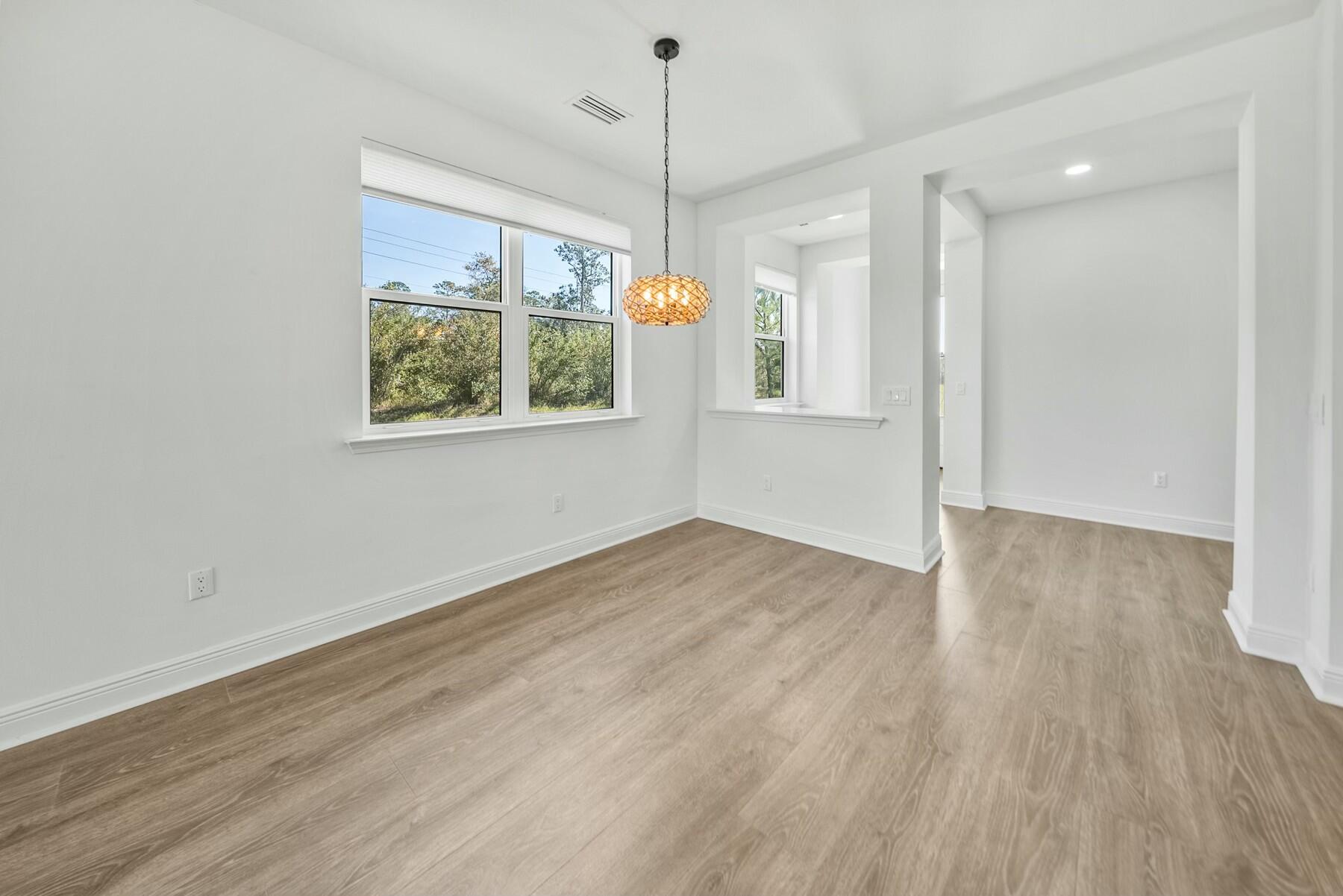 8400 Dockside Place