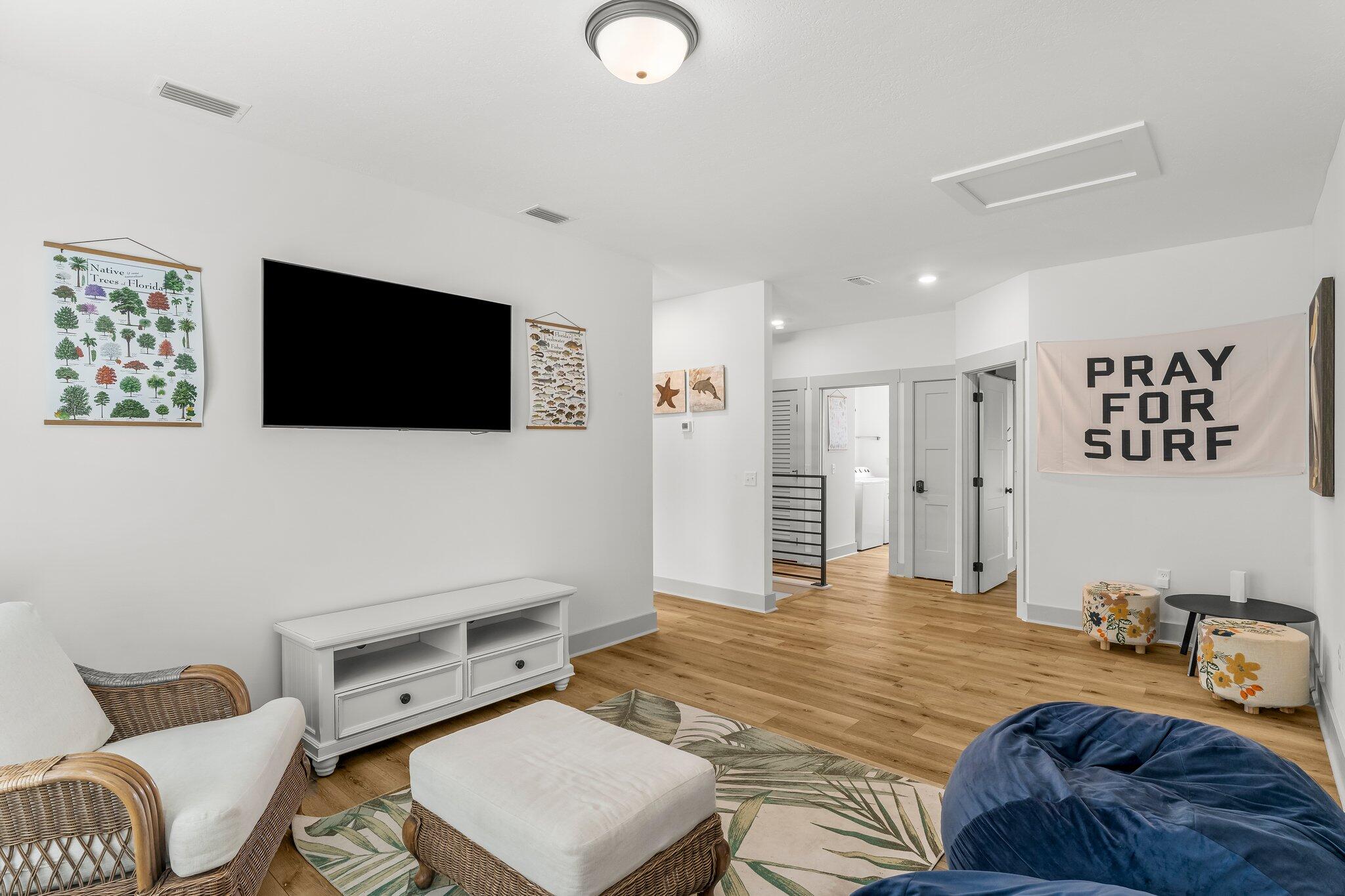 22524 Lakeview Drive