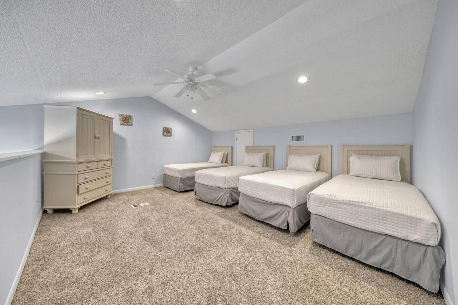 8682 E County Hwy 30A, 302