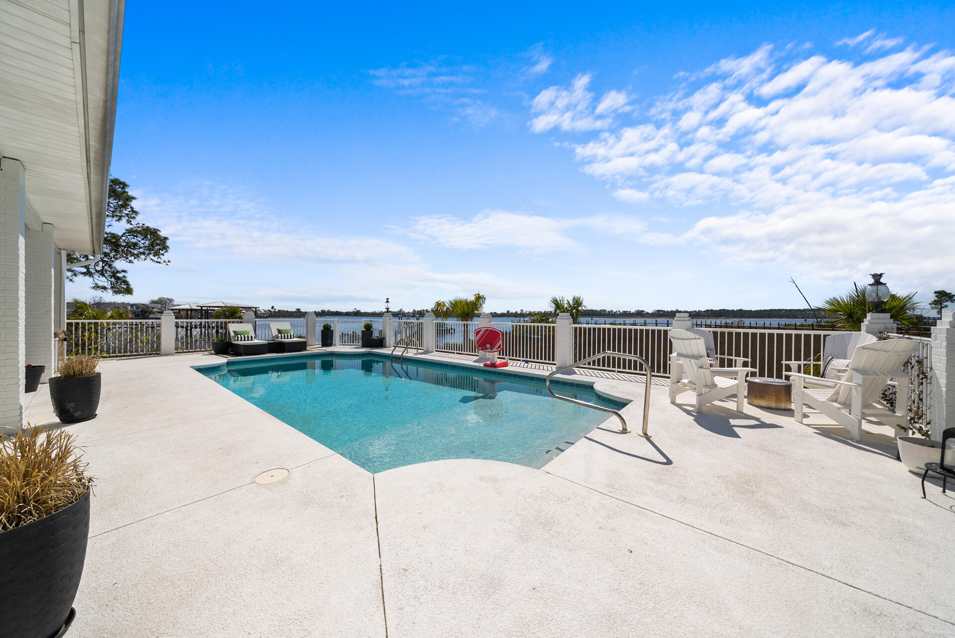 1307 Savannah Drive