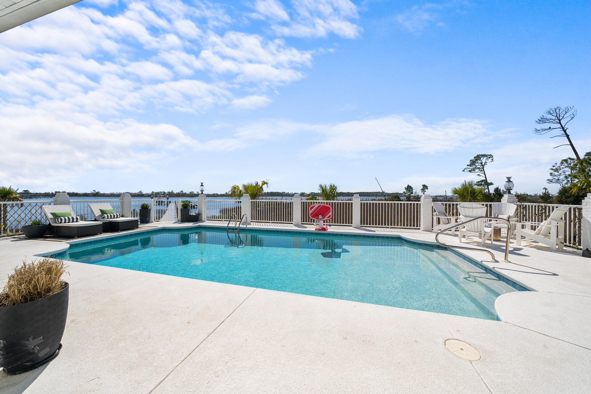 1307 Savannah Drive
