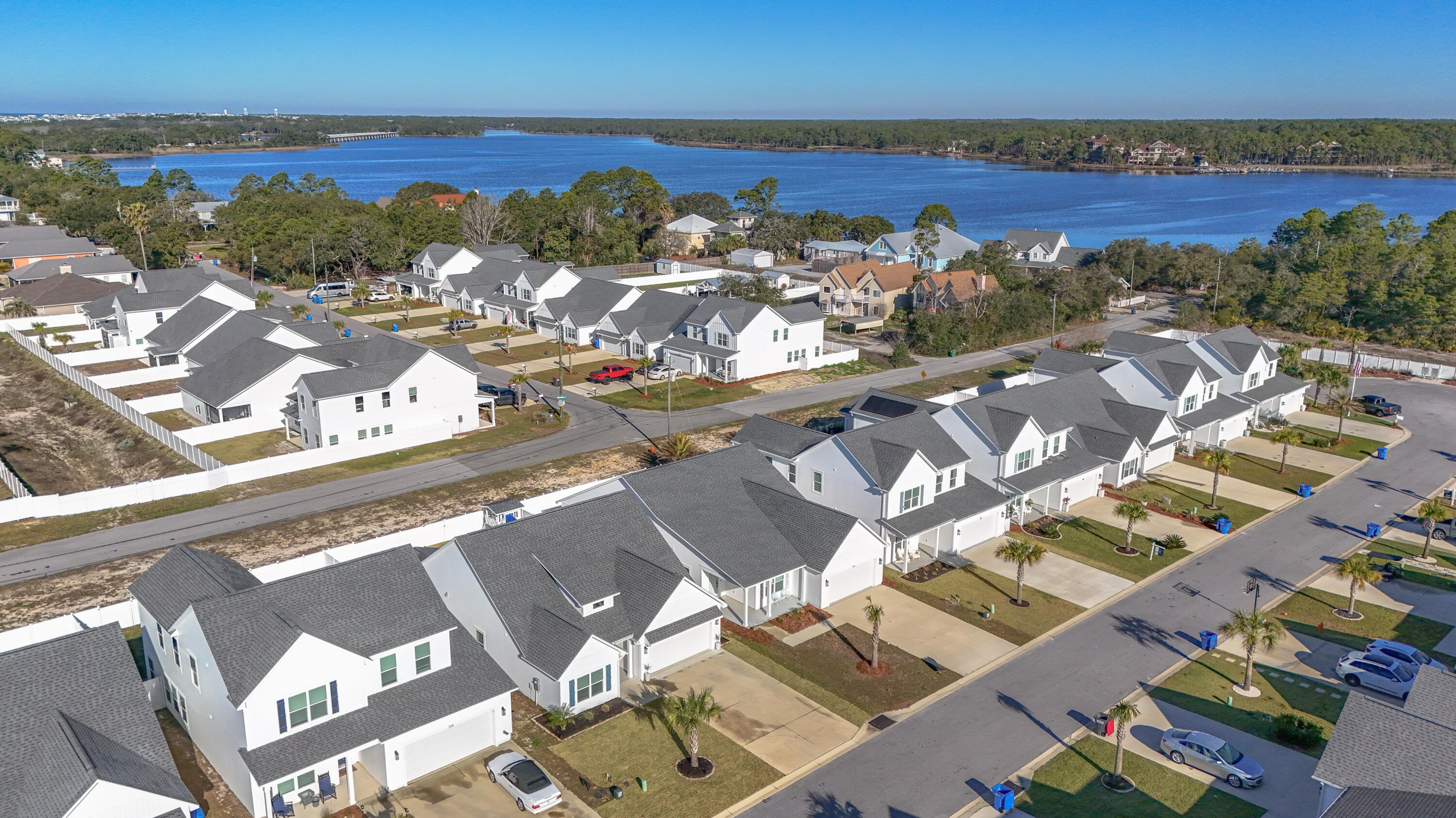 713 Landing Circle