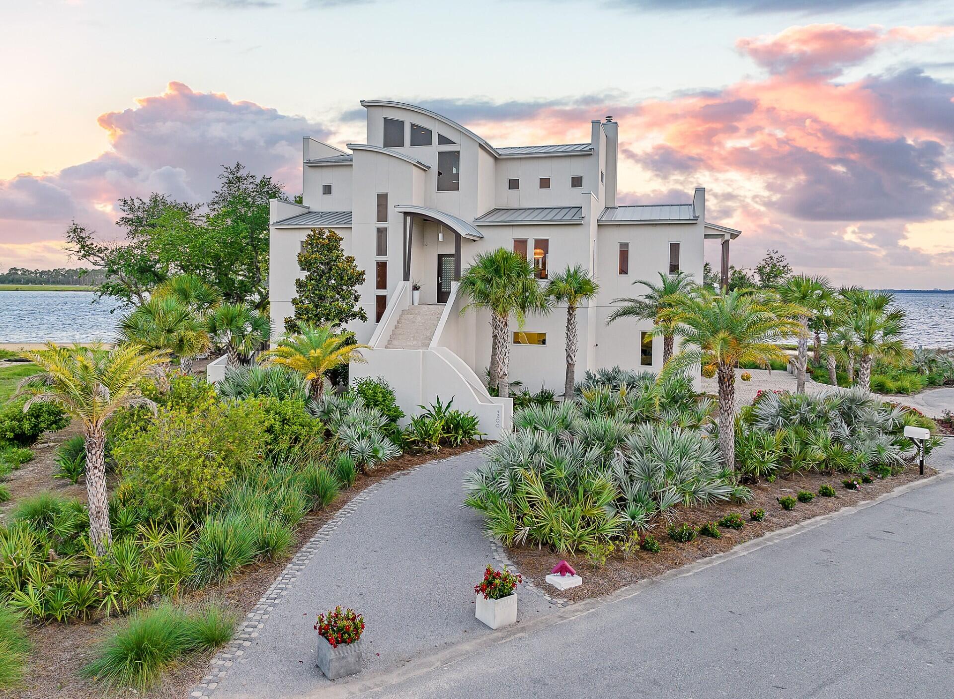 4200 Northshore Islands Road